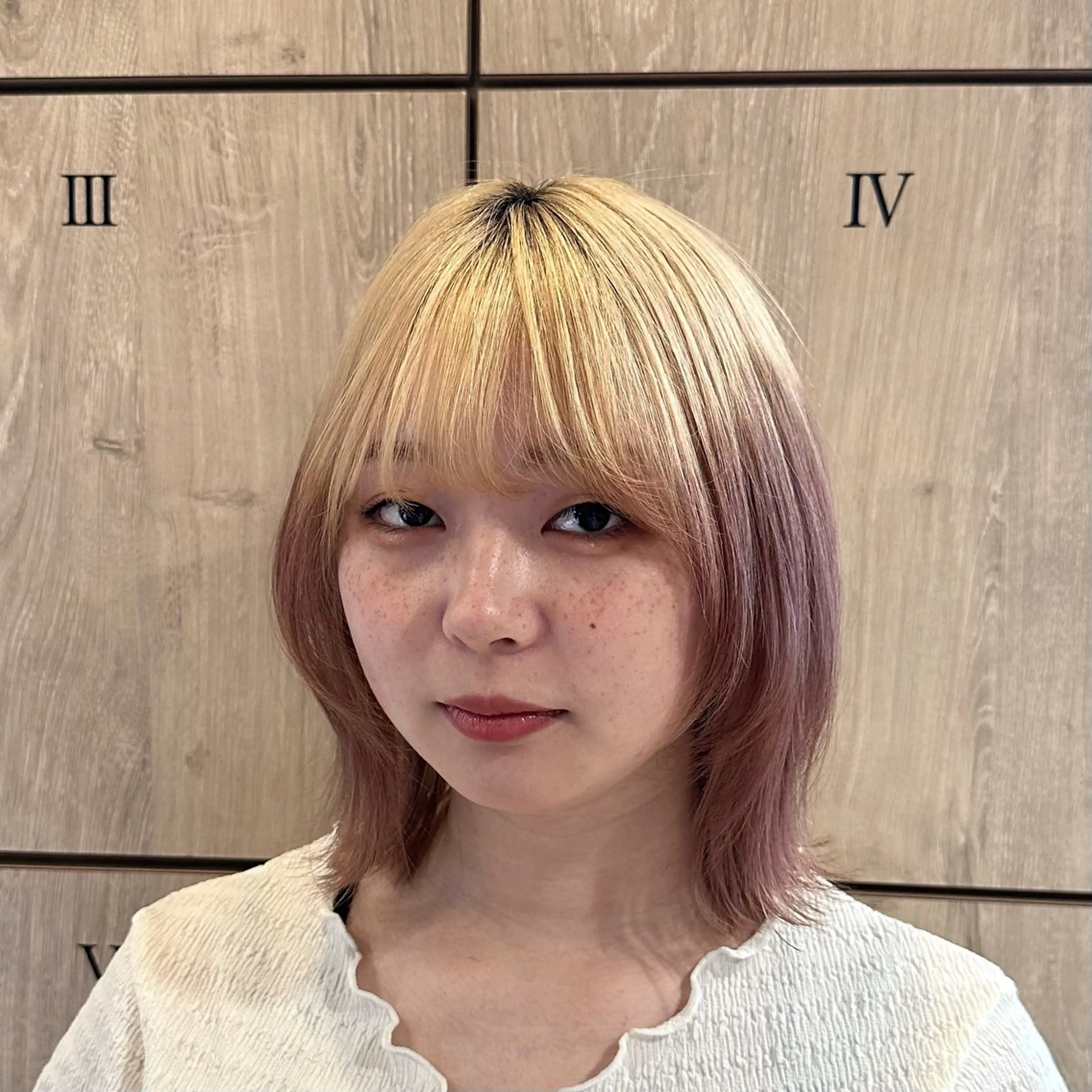 ミディアム カラー 髪質改善 トリートメント ヘアカラー 柔らかいcolor ￤韓国￤🩰マユ🩰のヘアスタイル