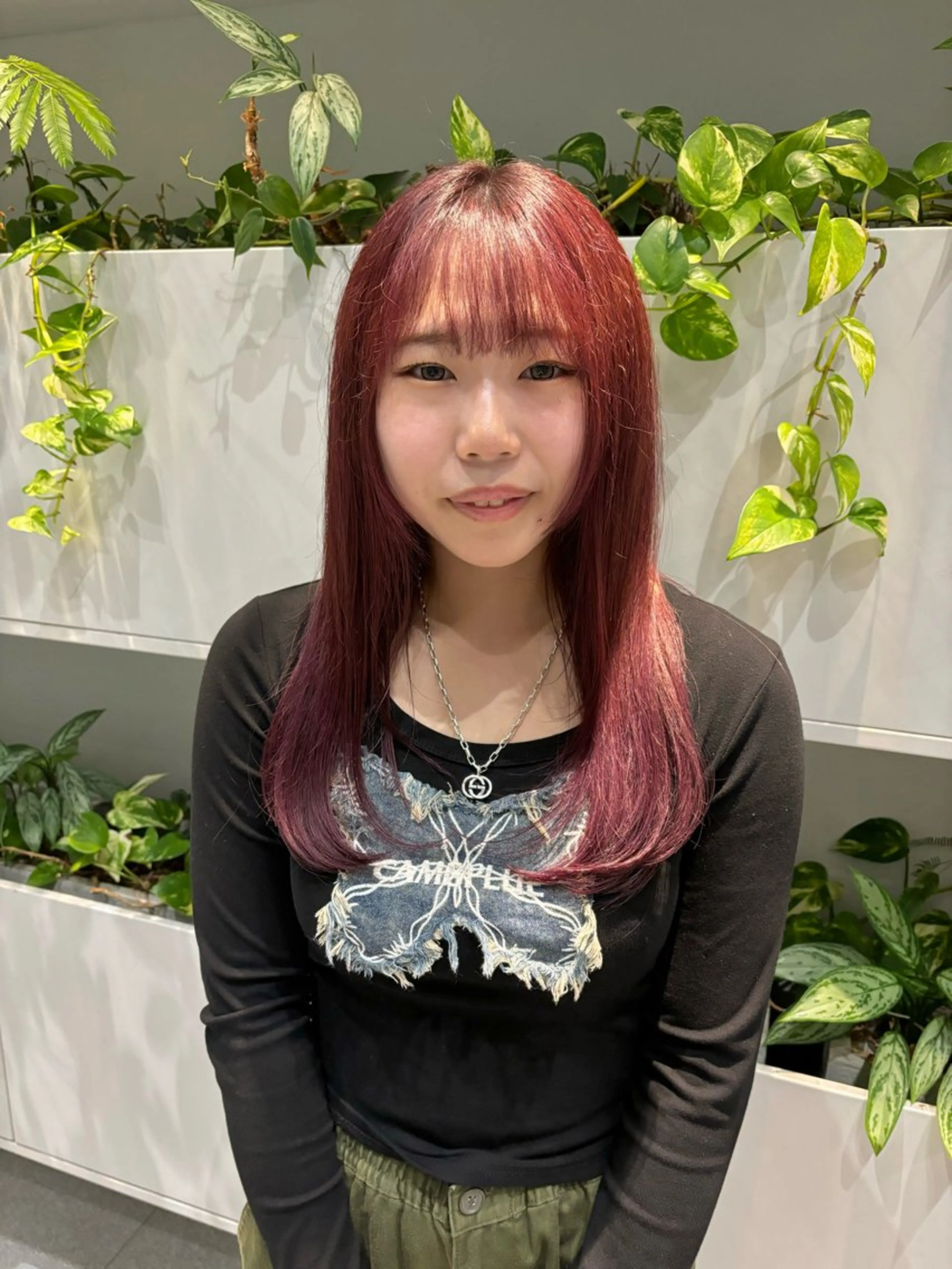 ミディアム カラー ブリーチ レッドカラー ヘアカラー トリートメント くさかみさき🌼暖色 /耳つぼ/オタク🌼のヘアスタイル