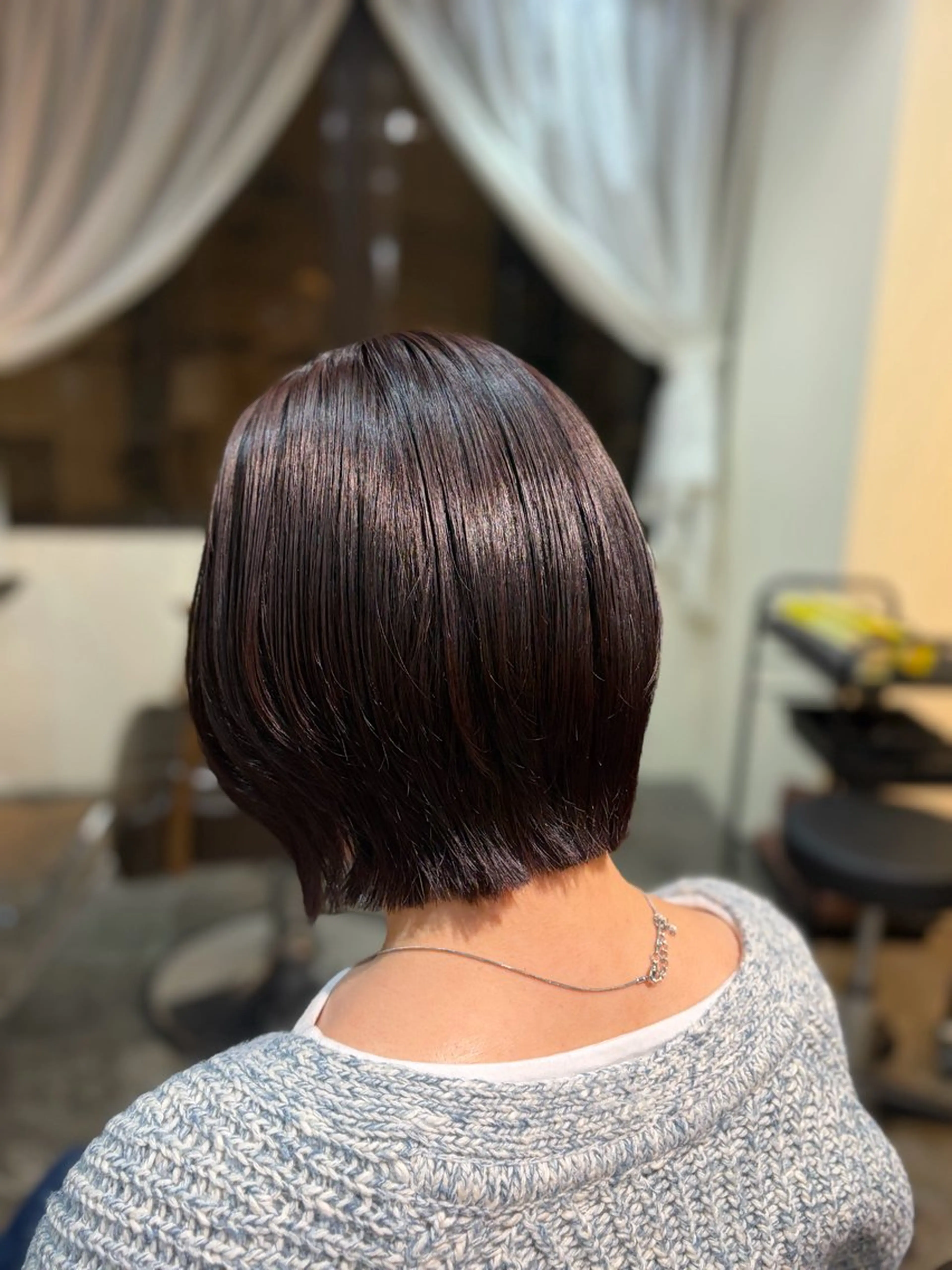 ショート カラー ラベンダーカラー レッドカラー ボブ レイヤーカット カット ヘアカラー トリートメント メンズパーマ/縮毛 矯正/徳田真緒のヘアスタイル
