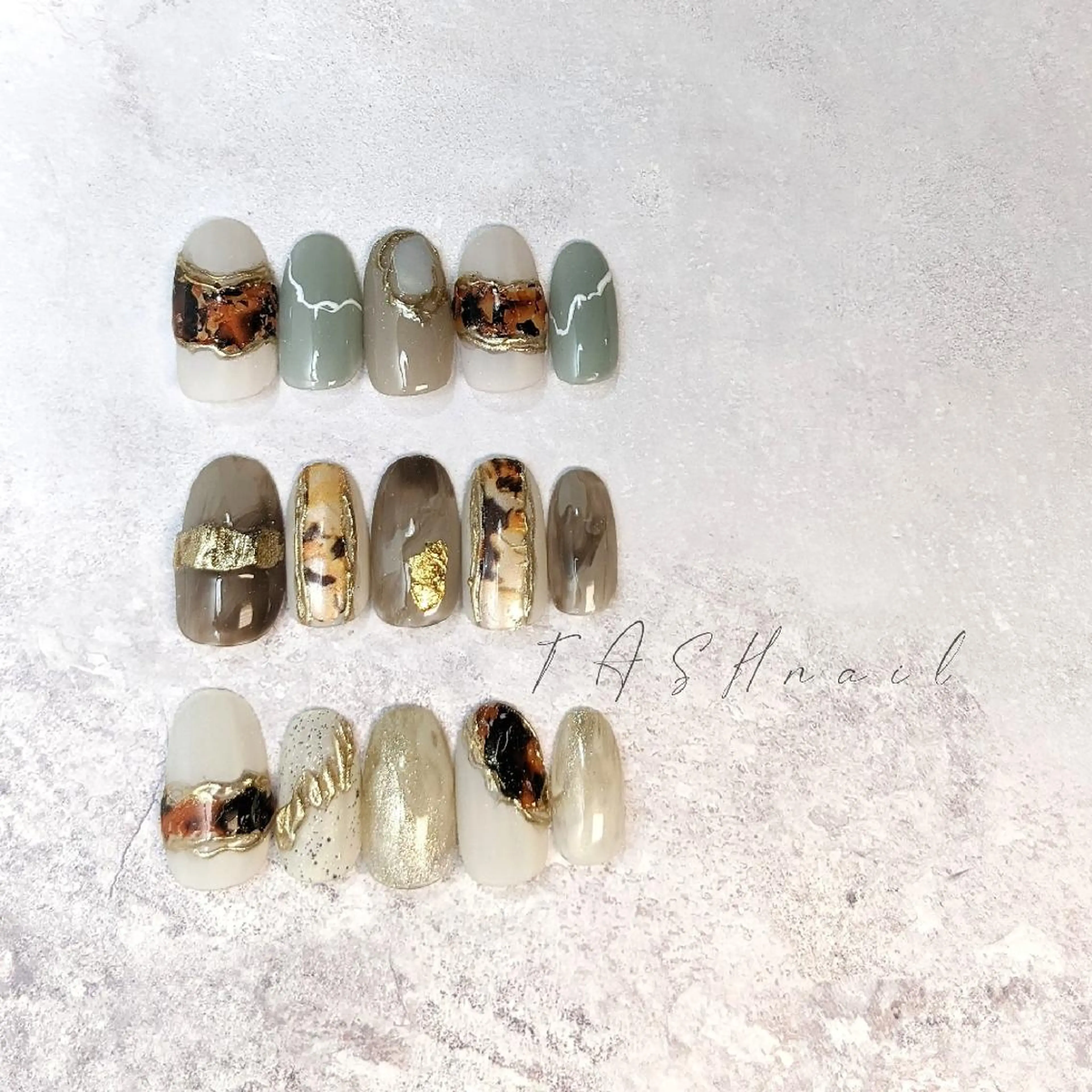 ネイル TASH nailのネイルデザイン