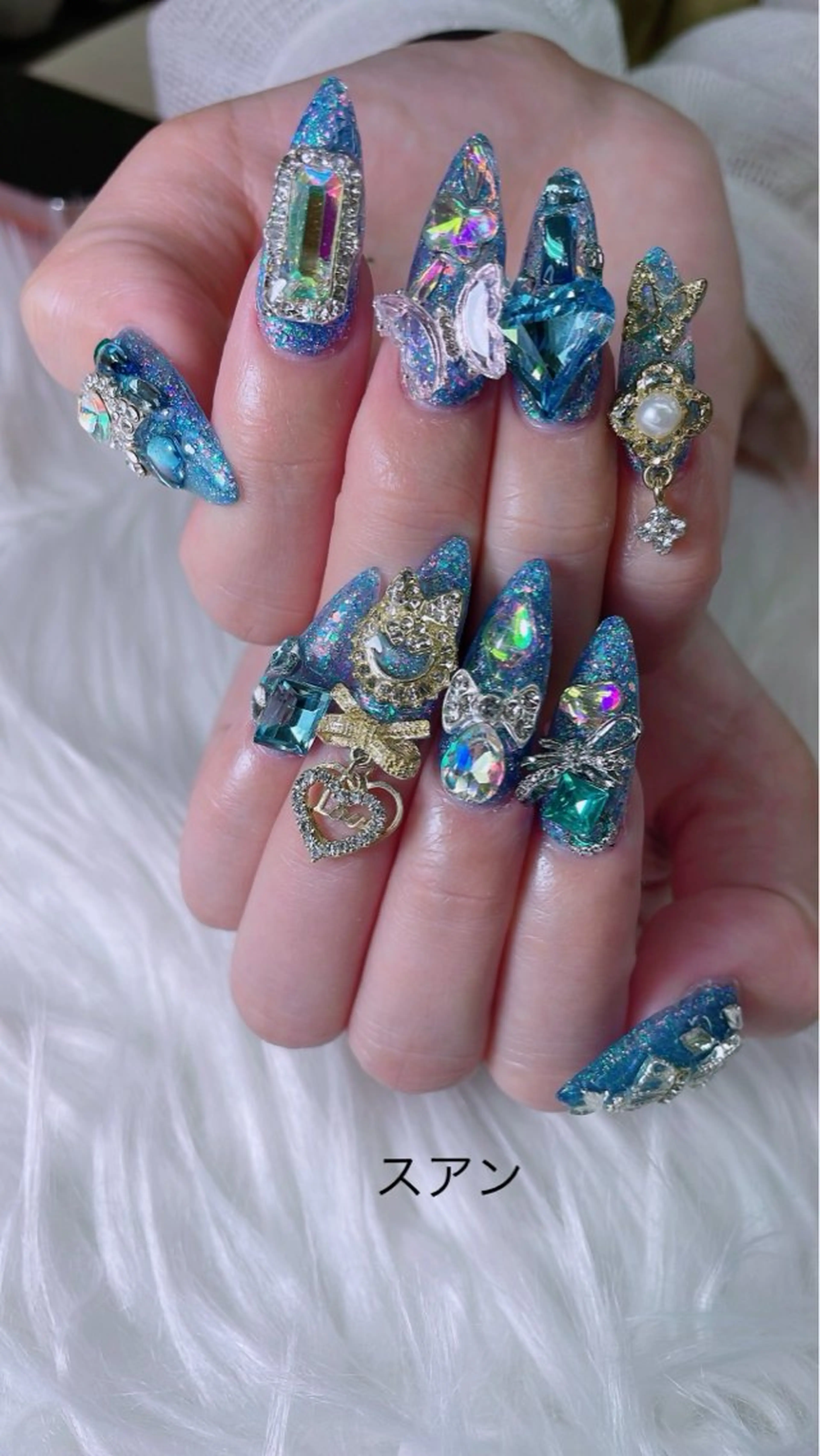 ネイル フレンチネイル キラキラネイル マグネットネイル ミラーネイル スカルプネイル ハンドネイル NailPrincess所属・princess スカルプ専門店のネイルデザイン