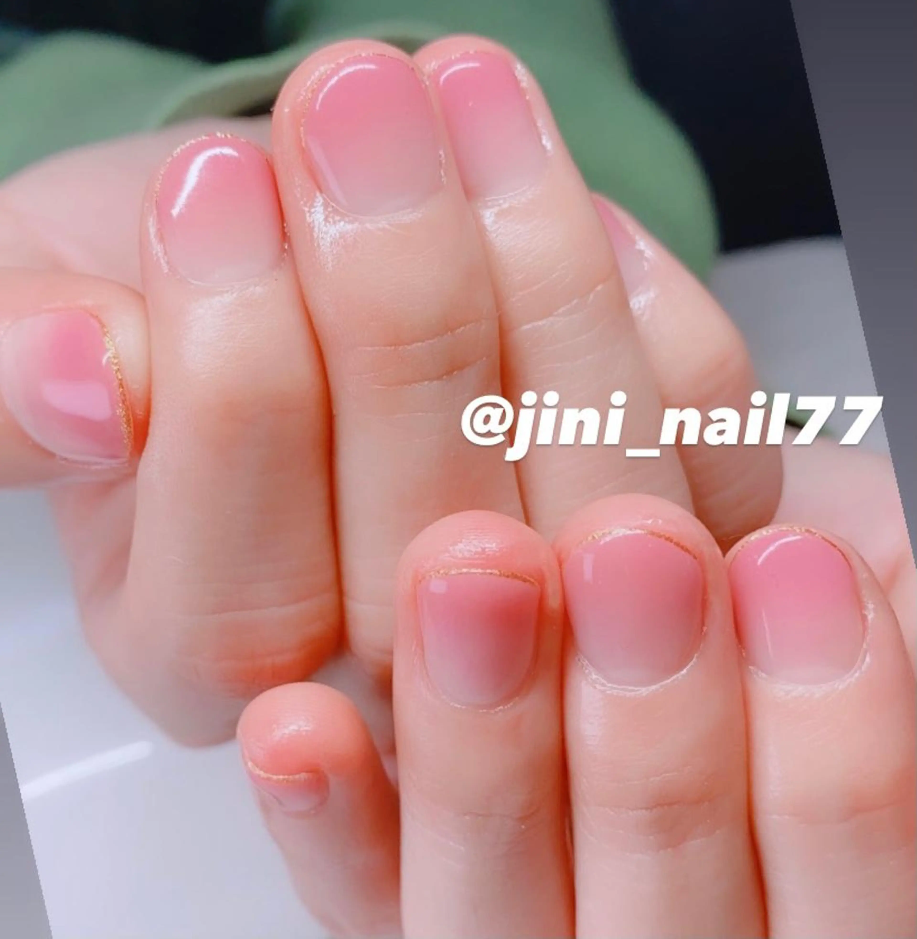 ネイル ハンドネイル JINI NAIL所属・ジニ ネイルのネイルデザイン