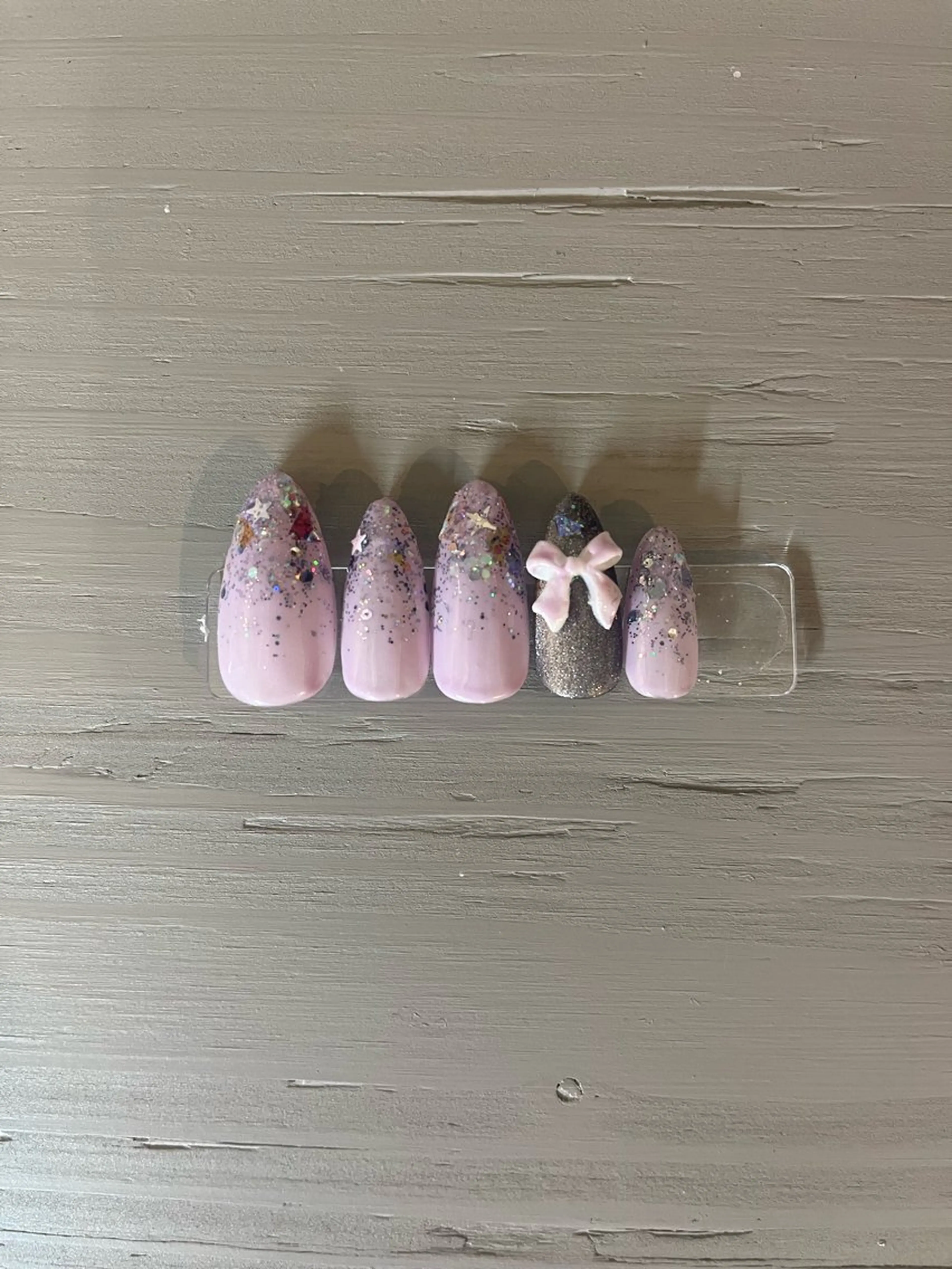 シンプルデザインネイルS13(オフ込み)の写真