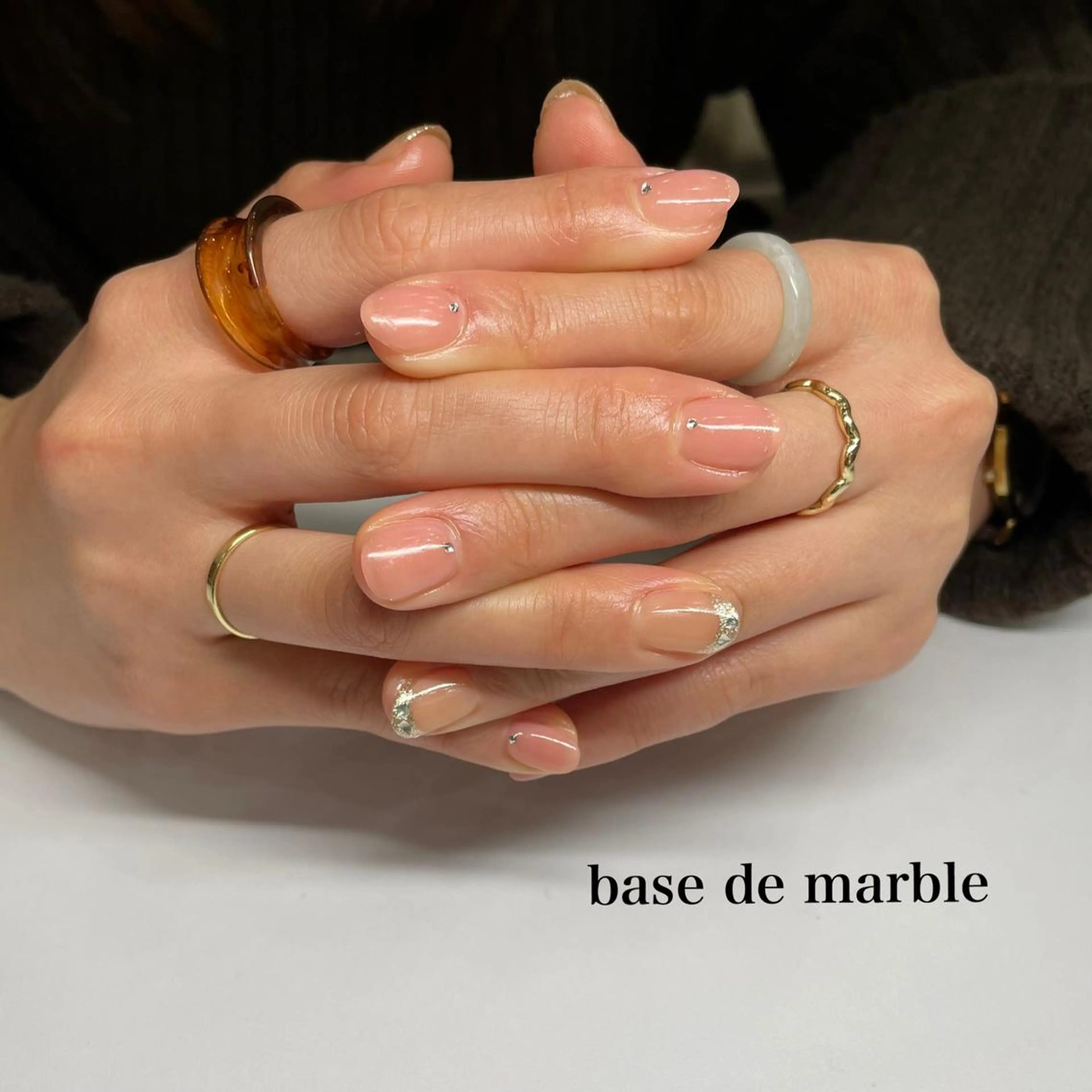 ネイル オモルフィ所属・カラーリスト marumoのヘアスタイル