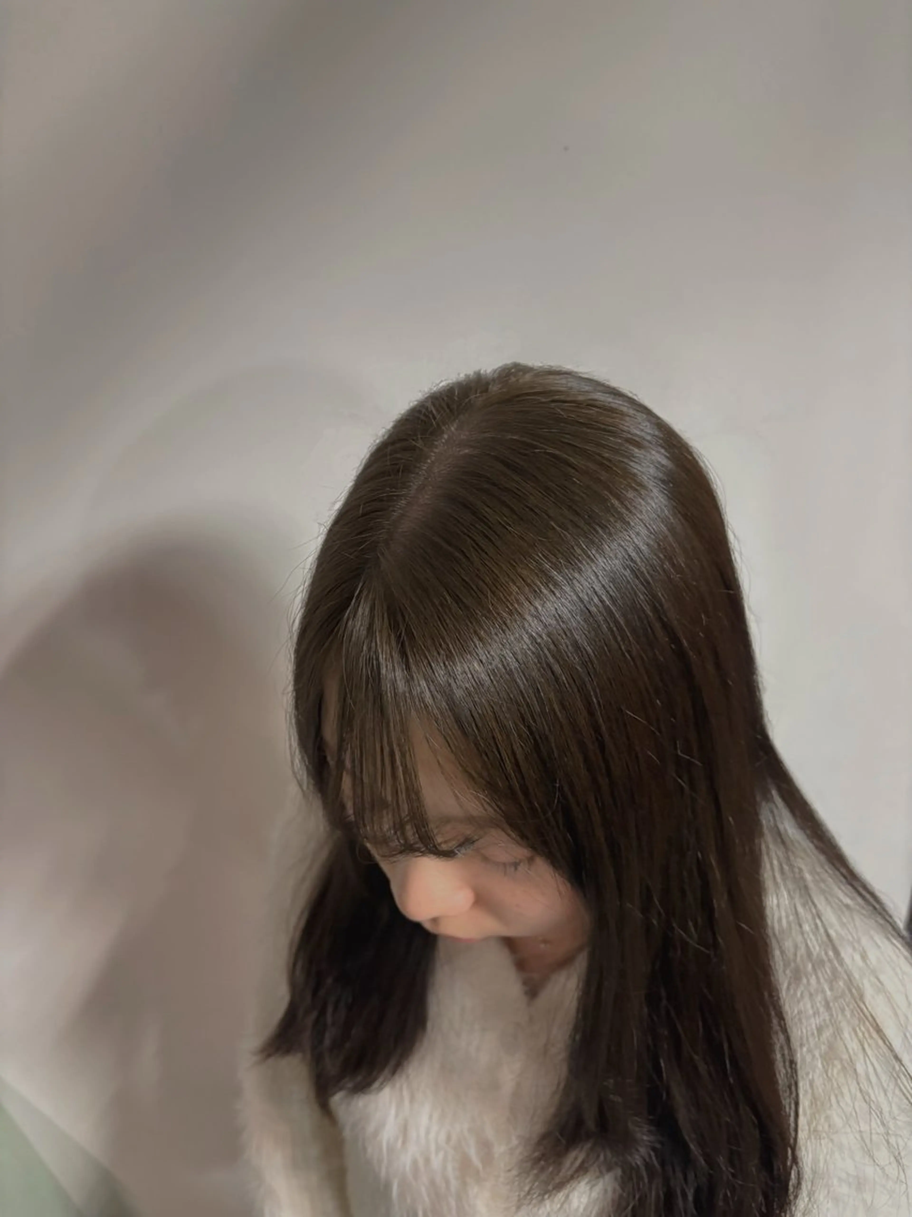 カラー ブリーチ ブリーチなしカラー ヘアカラー ユイカ🐮暖色カラー / 髪質改善のヘアスタイル