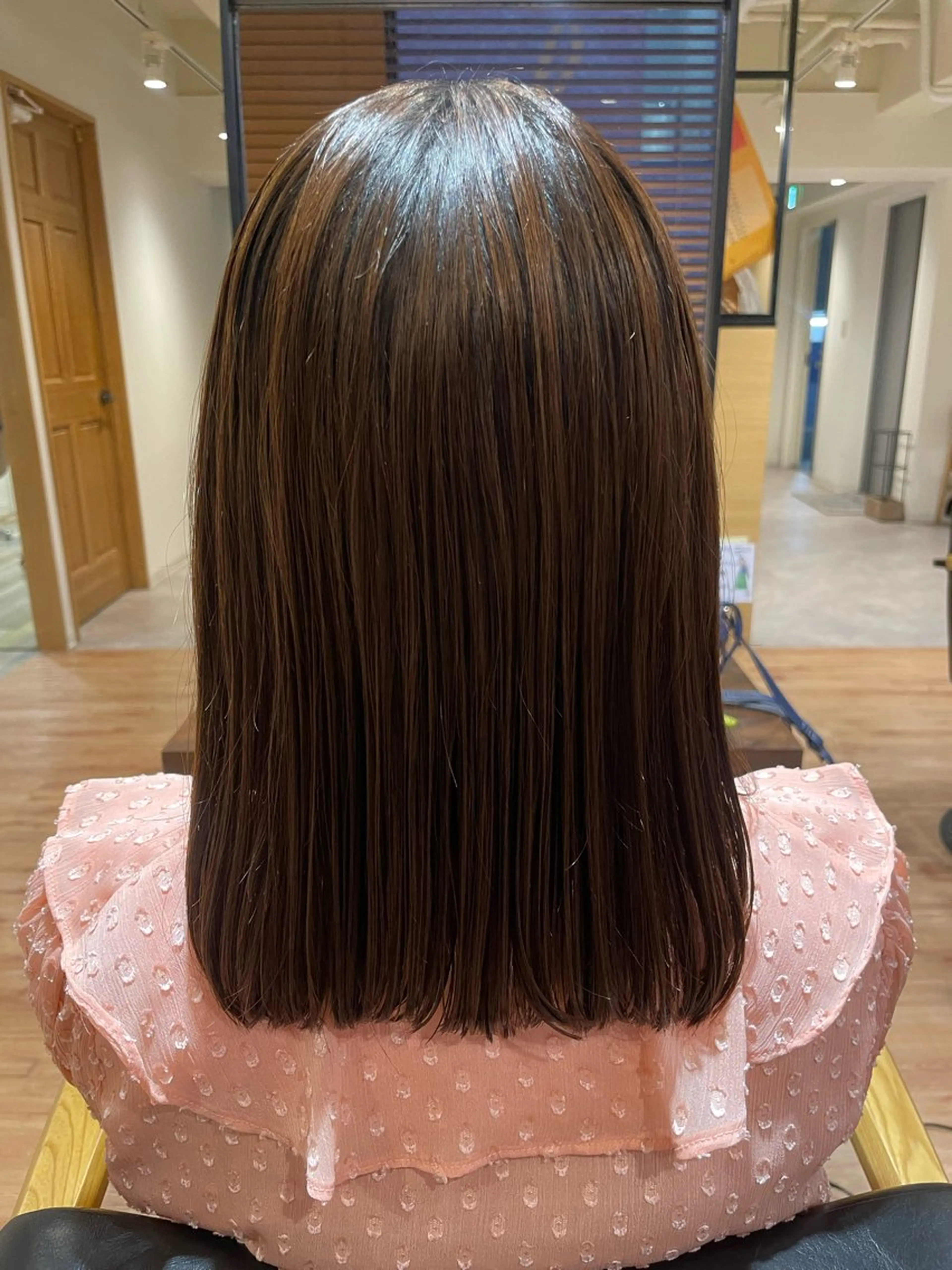 ミディアム カットモデル募集中 友香のヘアスタイル