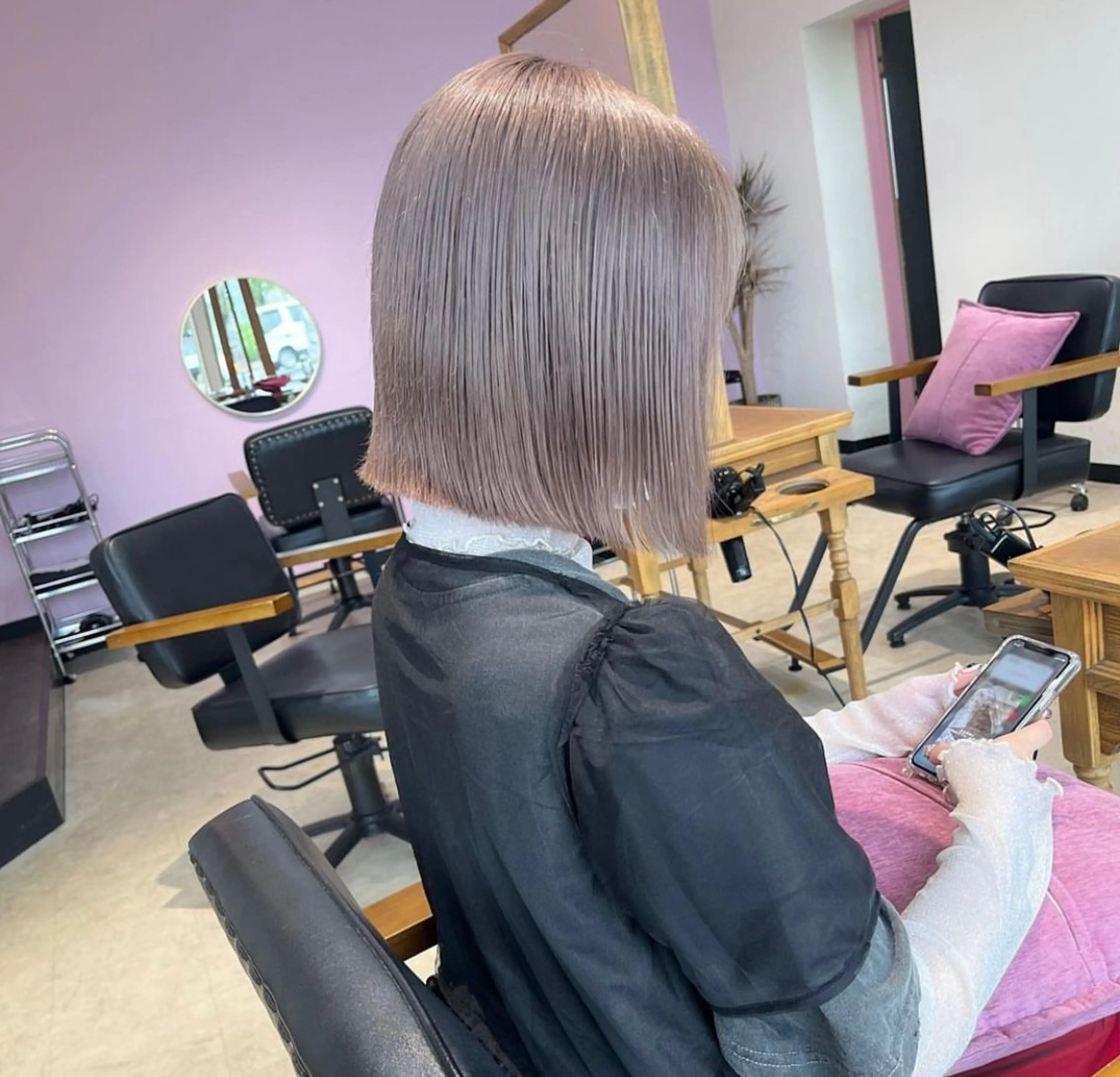 カラー ラベンダーカラー MATTY azusaのヘアスタイル