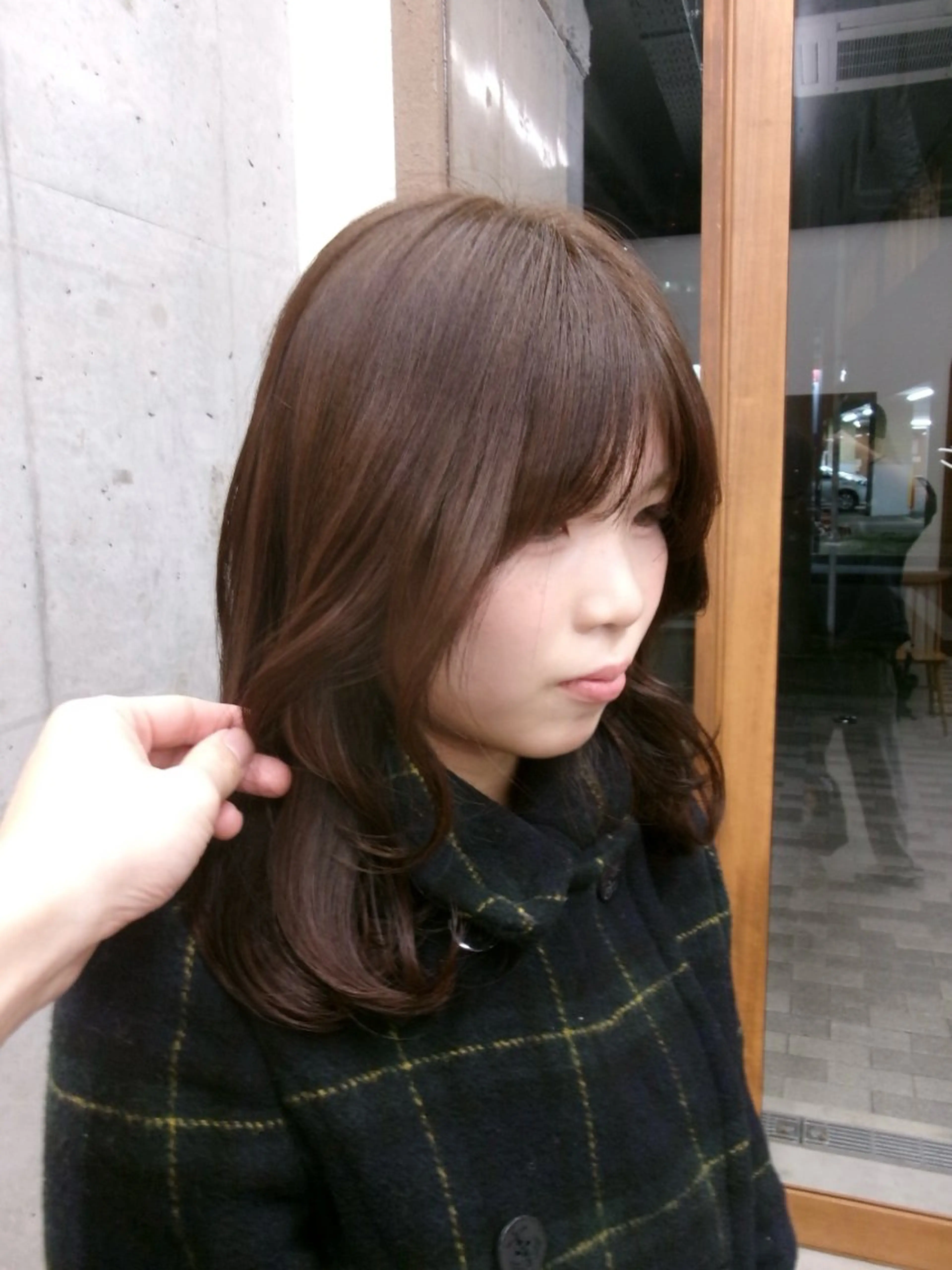 セミロング ヘアカラー wit所属・根木 将汰のヘアスタイル