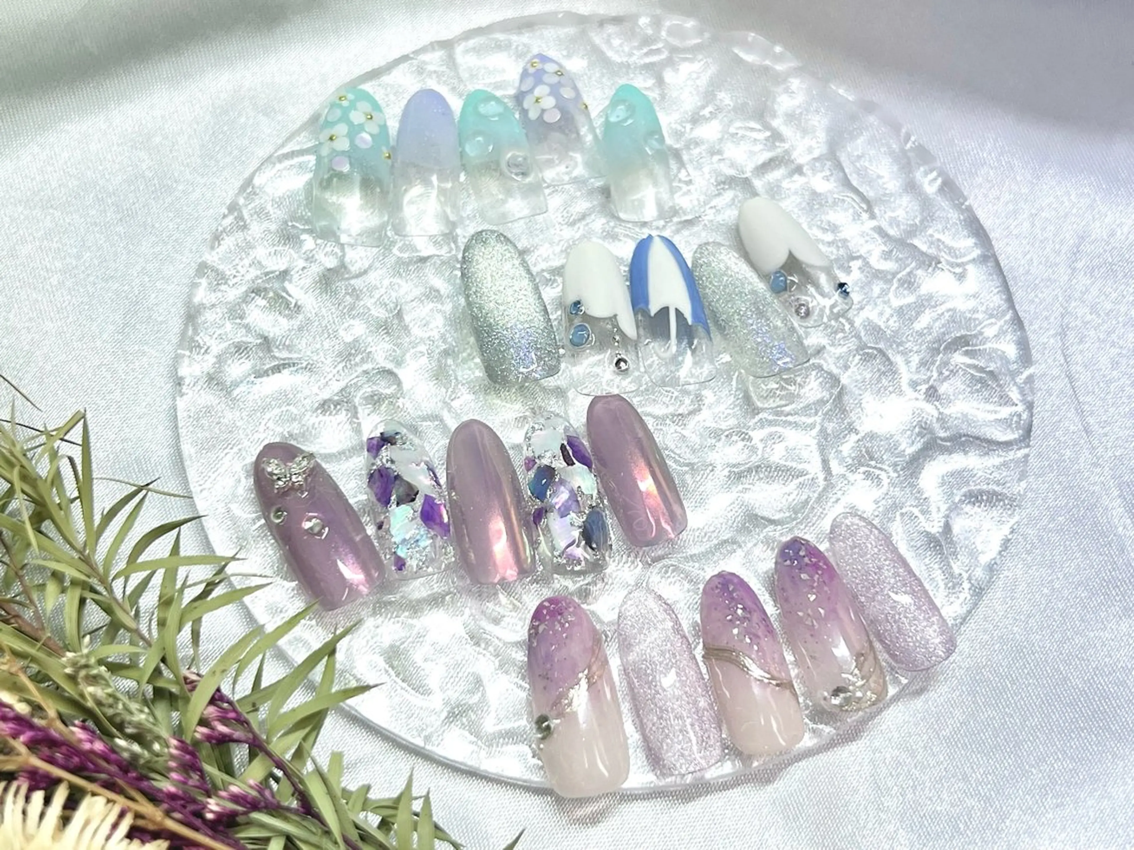 ネイル ハンドネイル ハンドケア Mistic.R 加藤のネイルデザイン