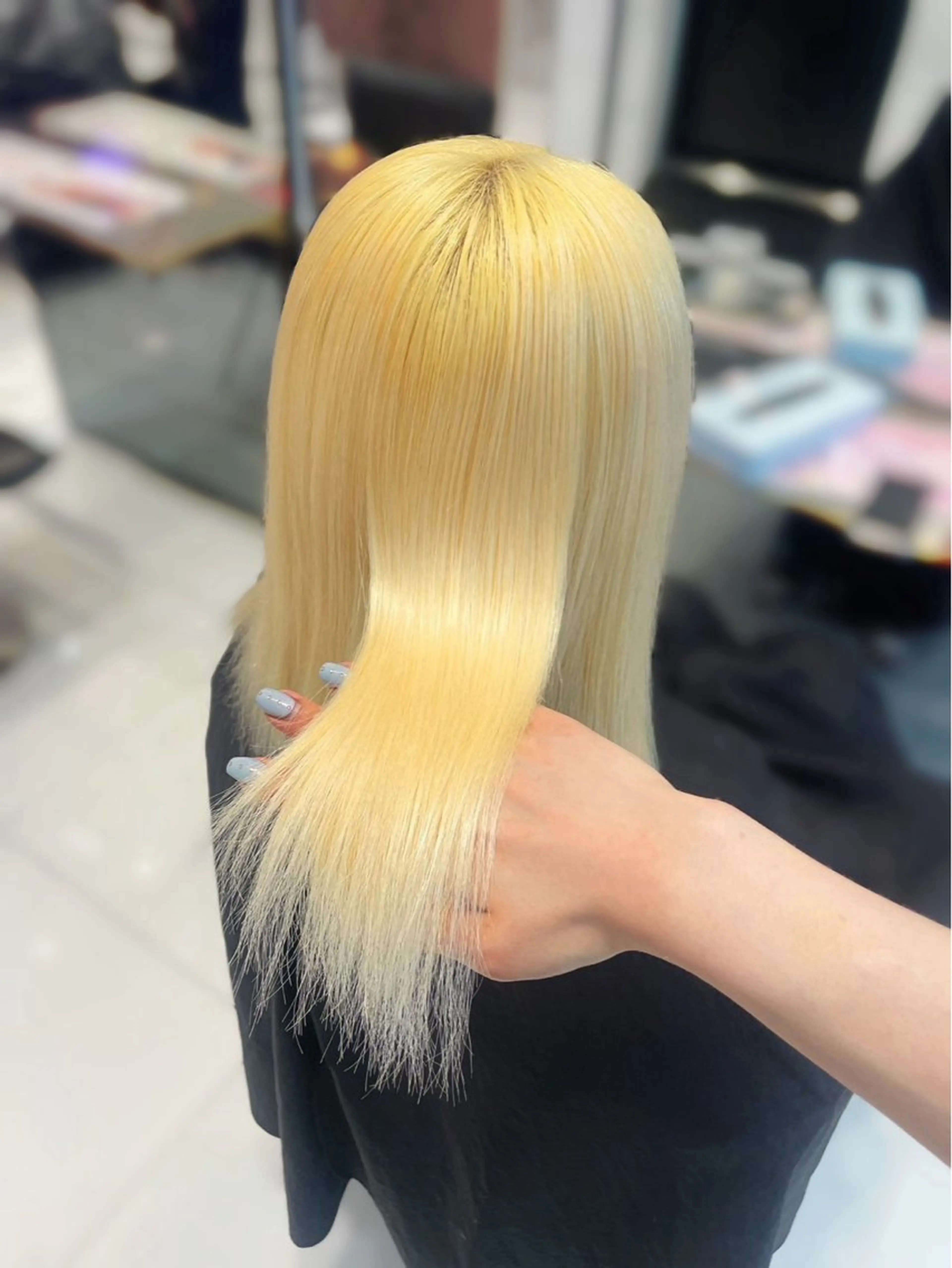 セミロング keen吉祥寺所属・keen吉祥寺🐆 レイヤー/NAO🩶のヘアスタイル