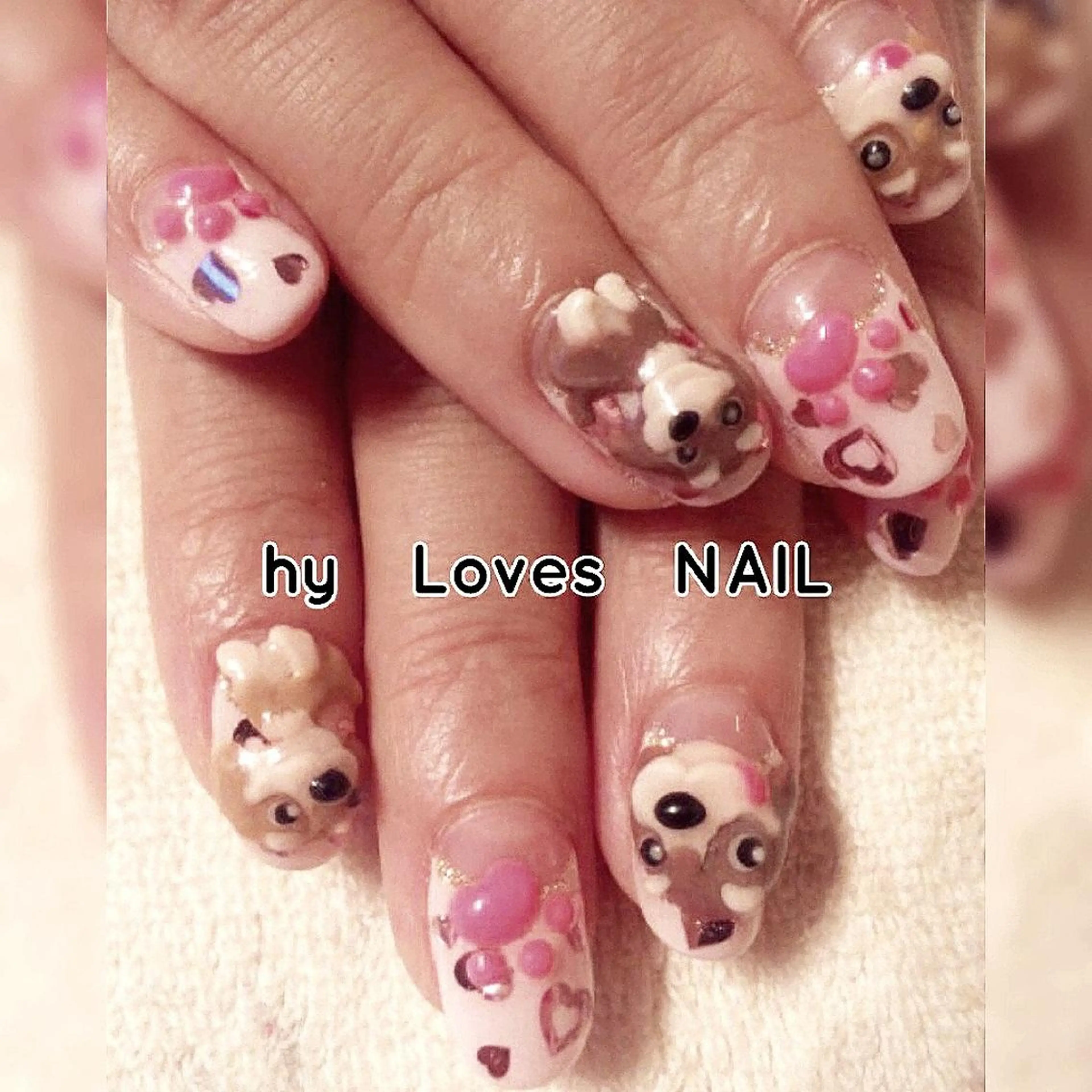 ネイル アートネイル フレンチネイル ジェルネイル ハート ホログラムネイル ハンドネイル よしだ ひろきのネイルデザイン