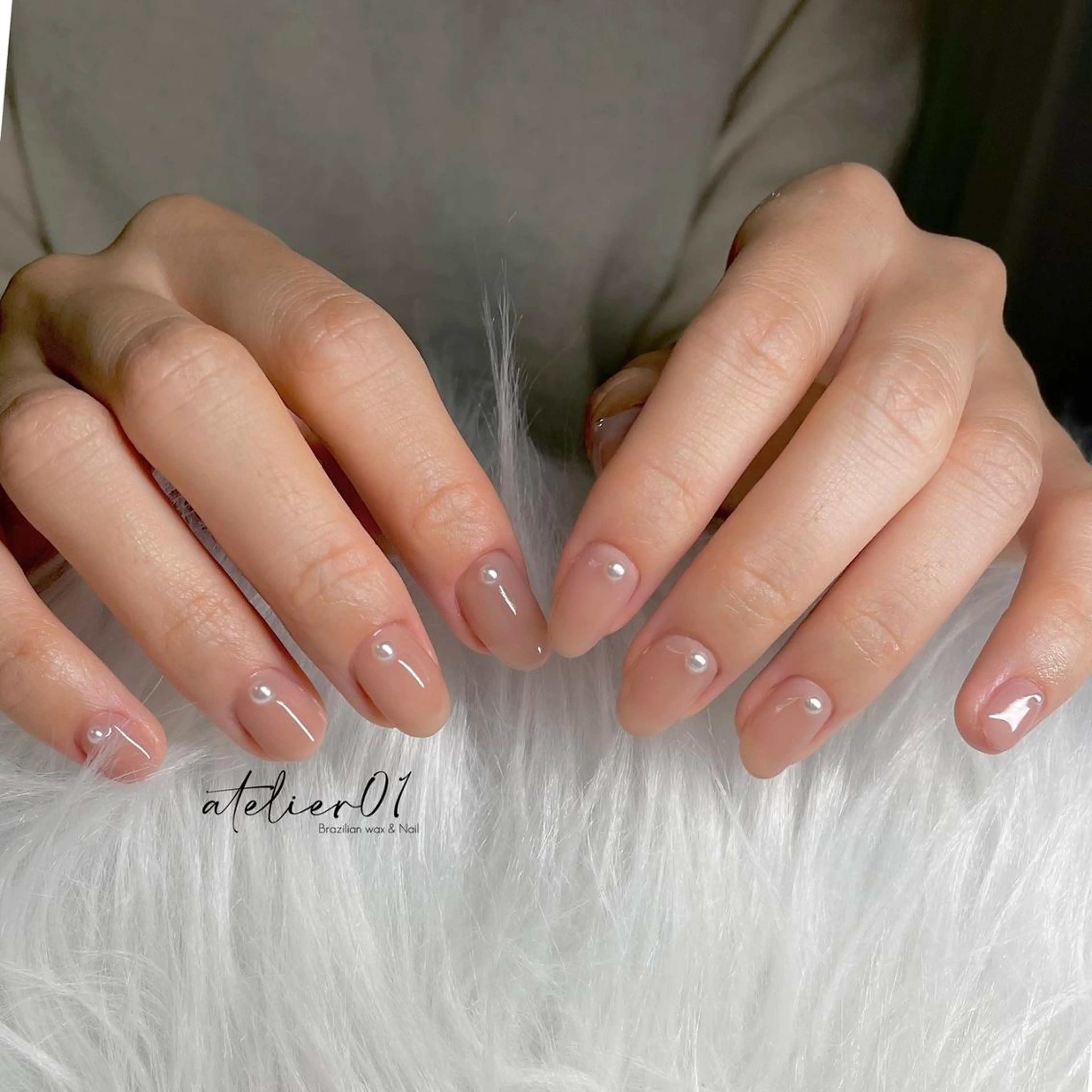 ネイル ストーンネイル atelier -02tsuboのネイルデザイン