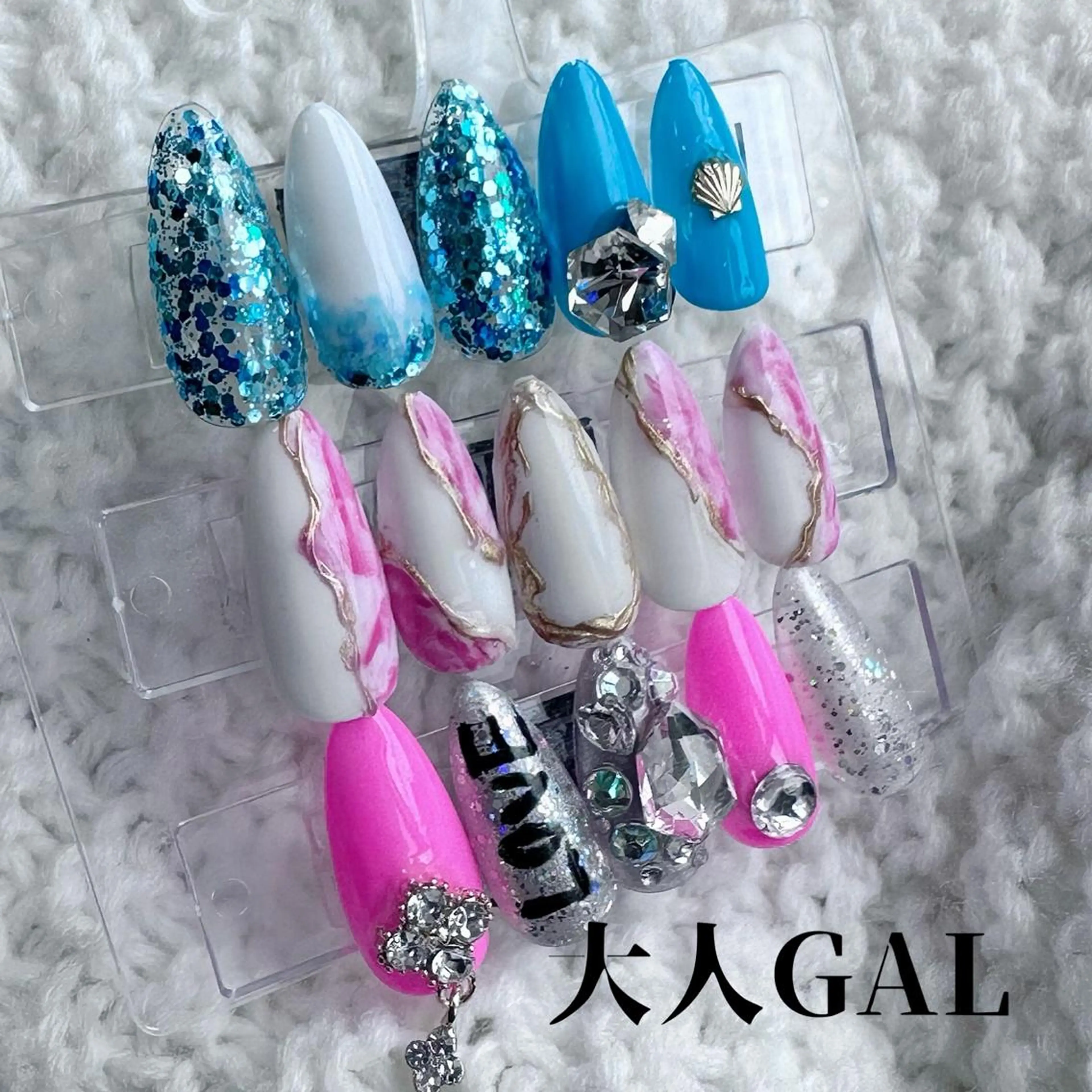 ネイル 新山 聖のネイルデザイン