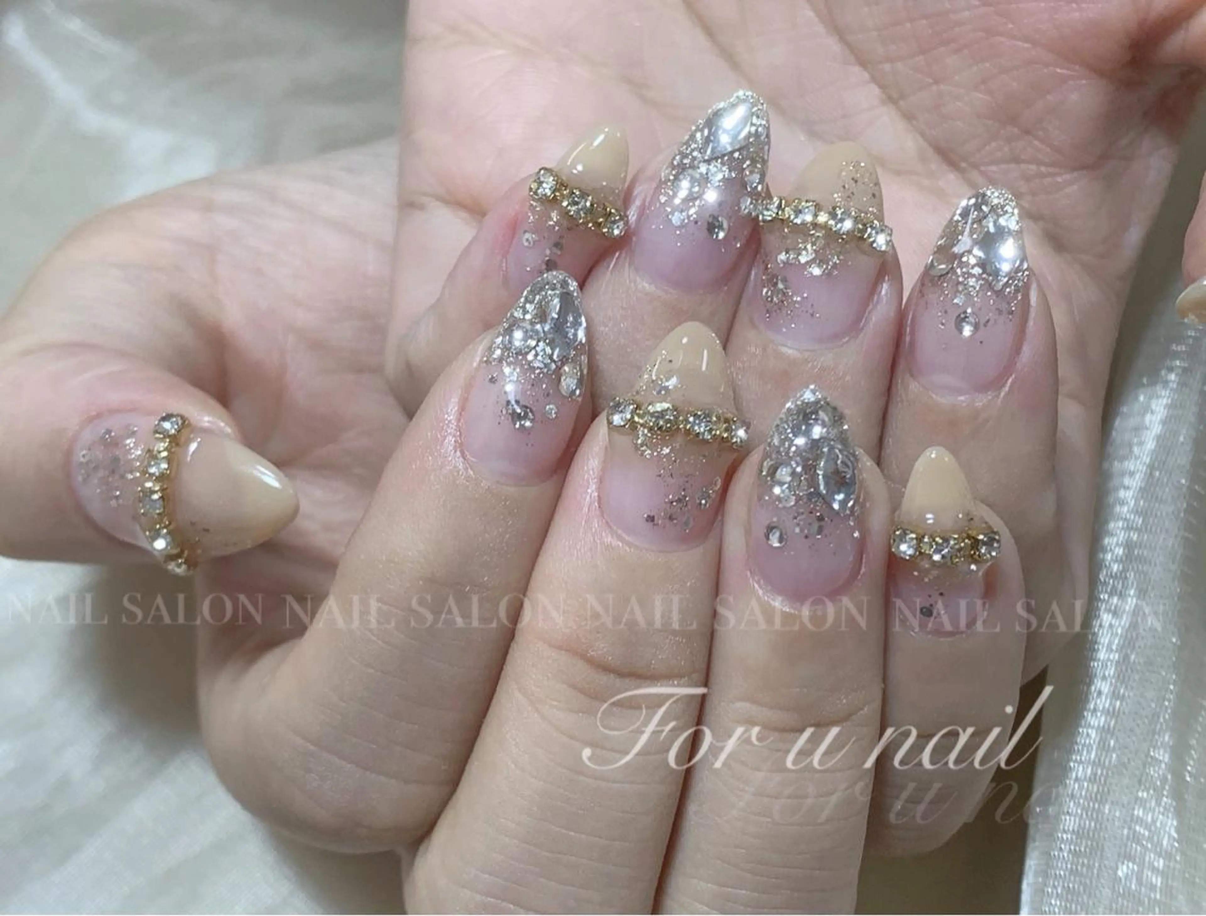 ネイル For  u  nail川崎所属・For u nailのネイルデザイン