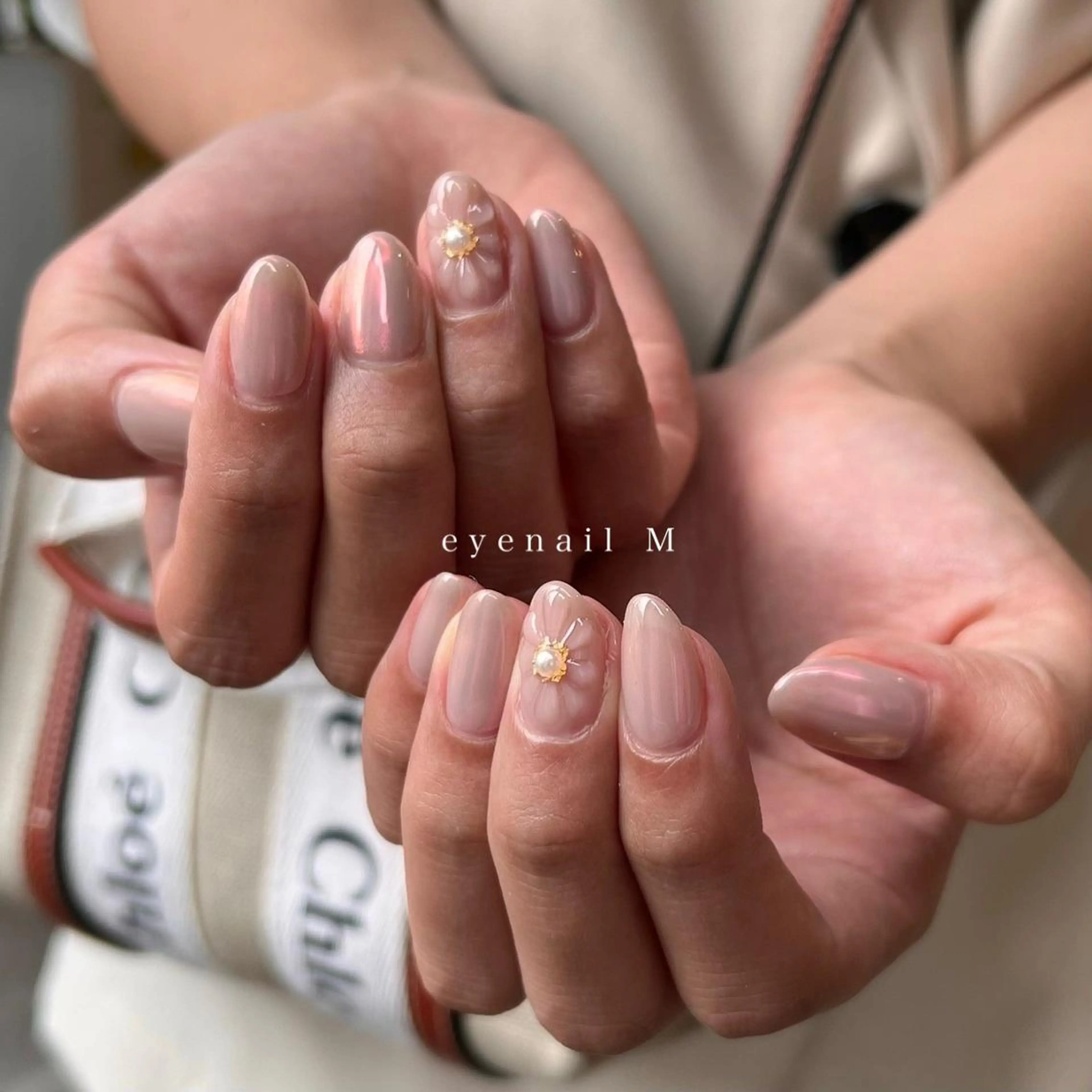 ネイル eyenailm 🌼のネイルデザイン
