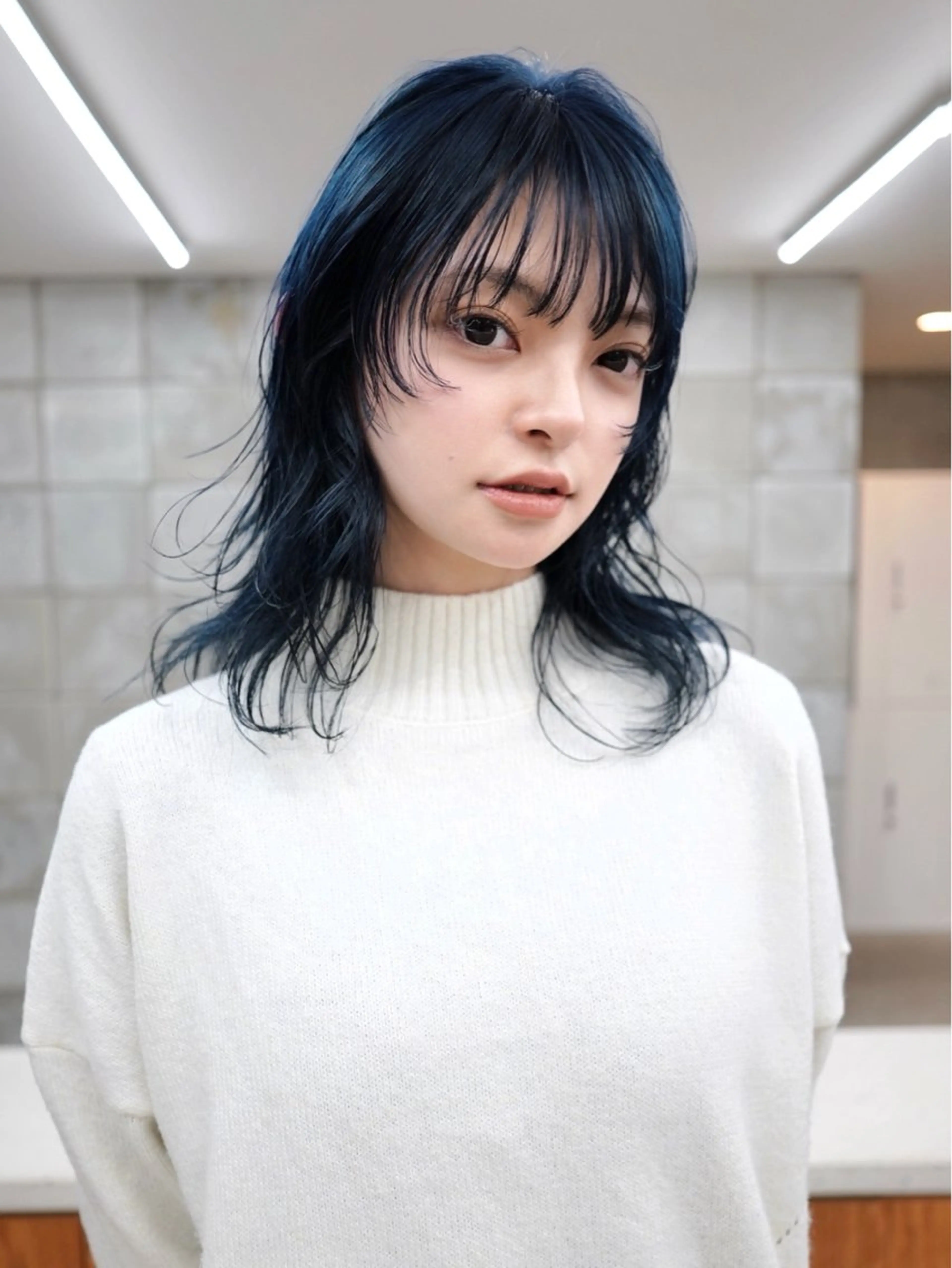 ミディアム カラー ブルーカラー カット ヘアカラー トリートメント デザイン/レイヤー Kaito🐩/栄のヘアスタイル