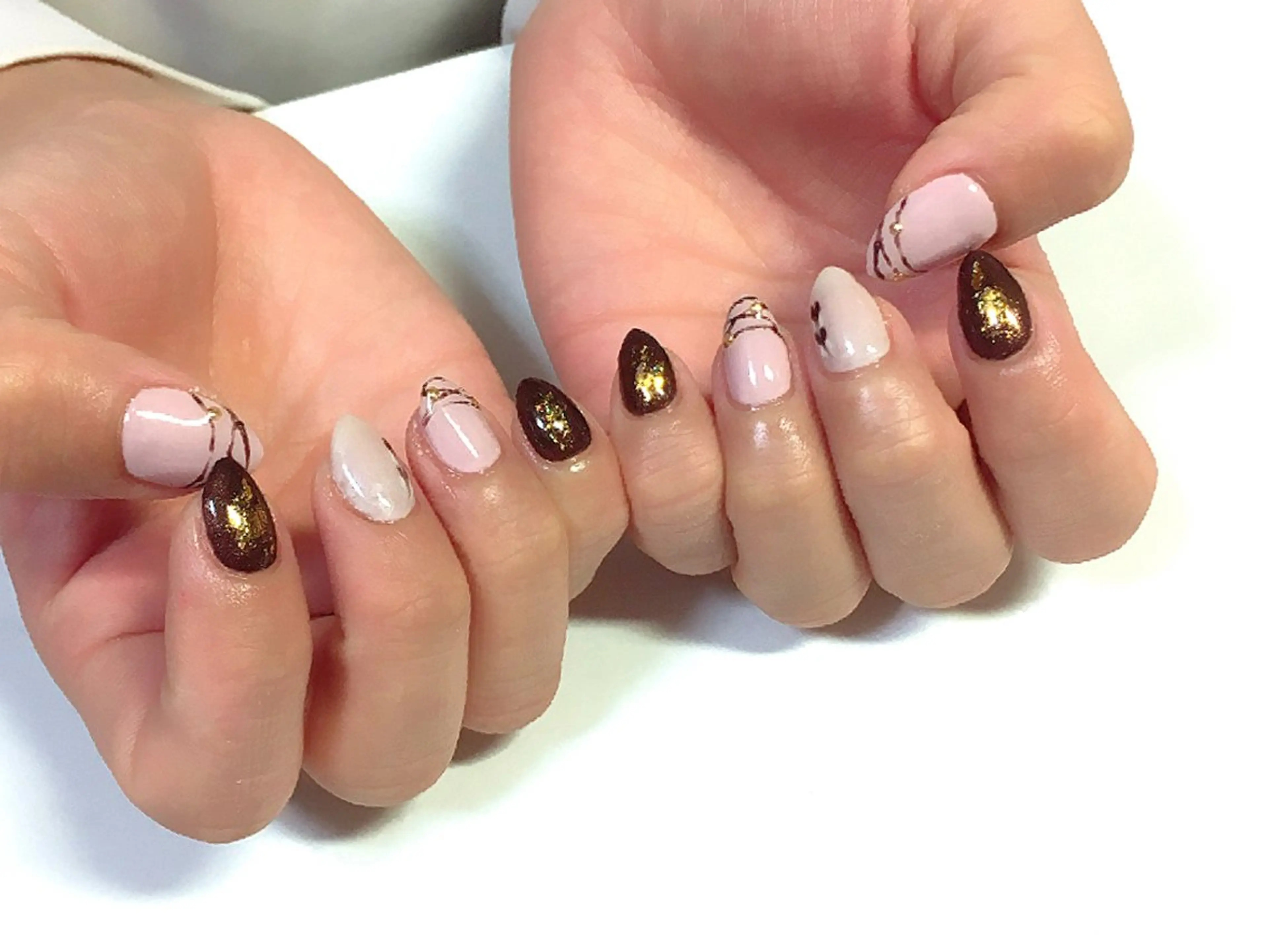ネイル Nailsalon Fioriのネイルデザイン