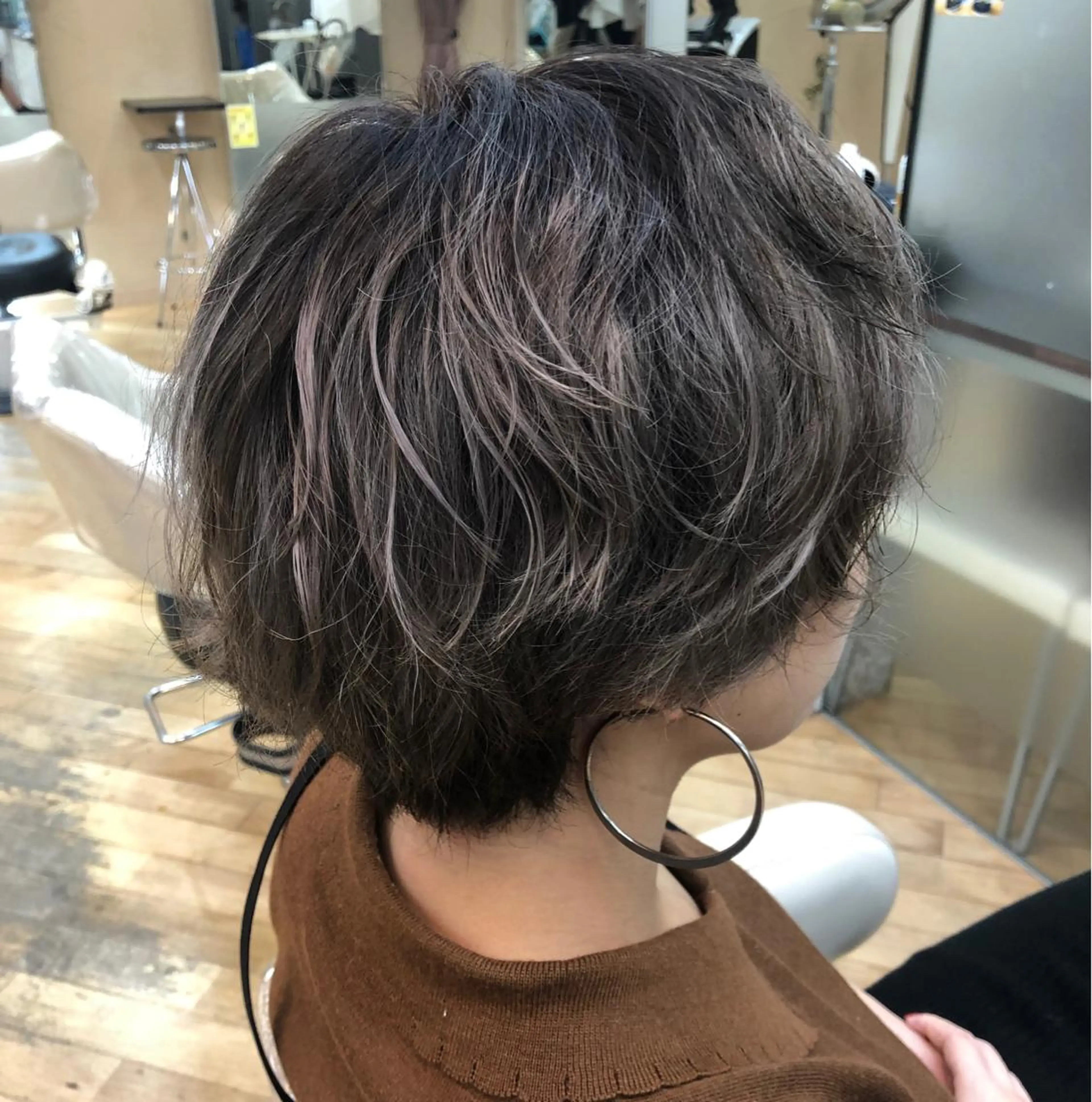 ショート カラー ブリーチ 透明感カラー 西山梨々【12/1〜 産休を頂きます🎀】のヘアスタイル