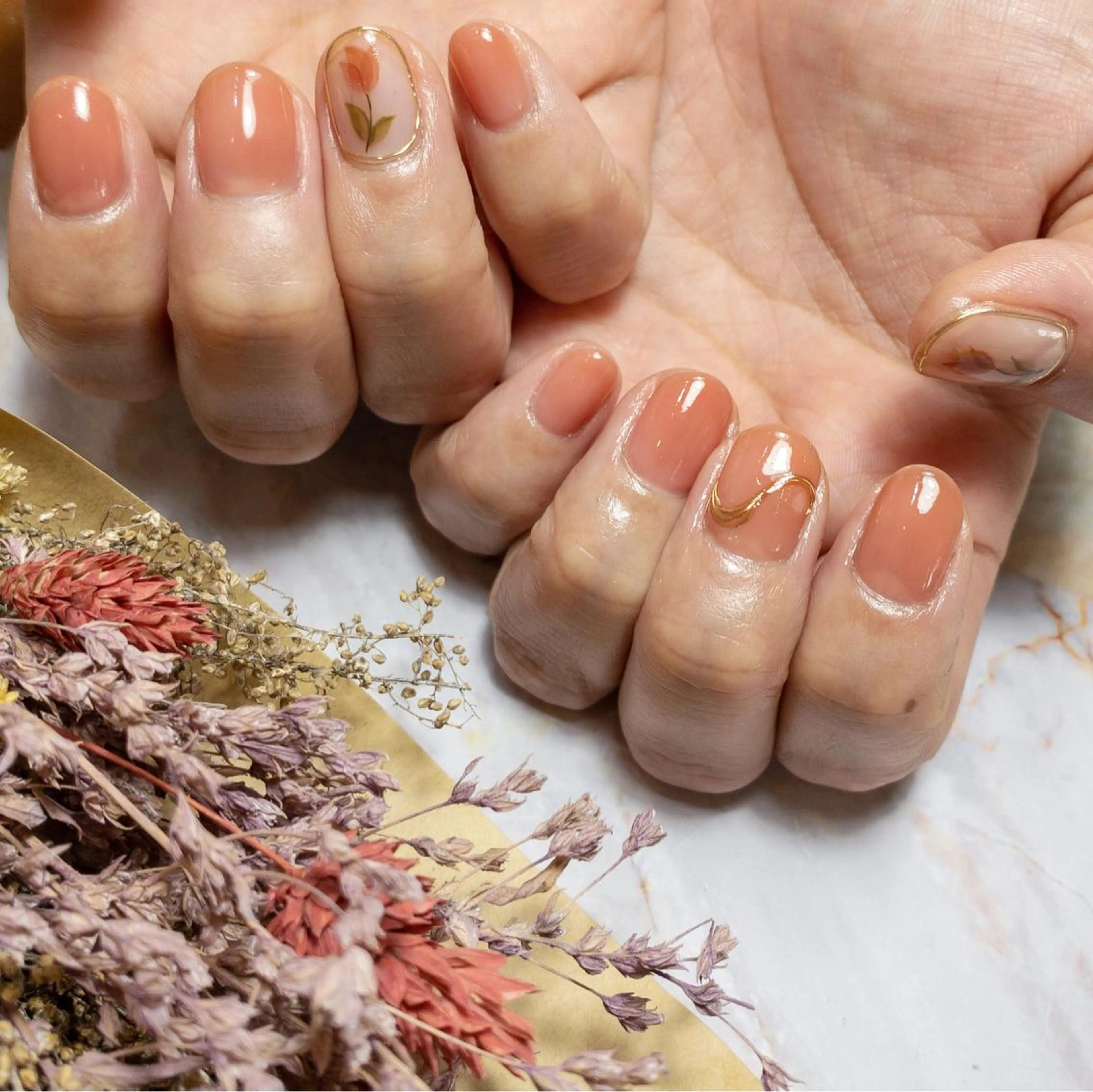 ネイル rokunana 佐野のネイルデザイン