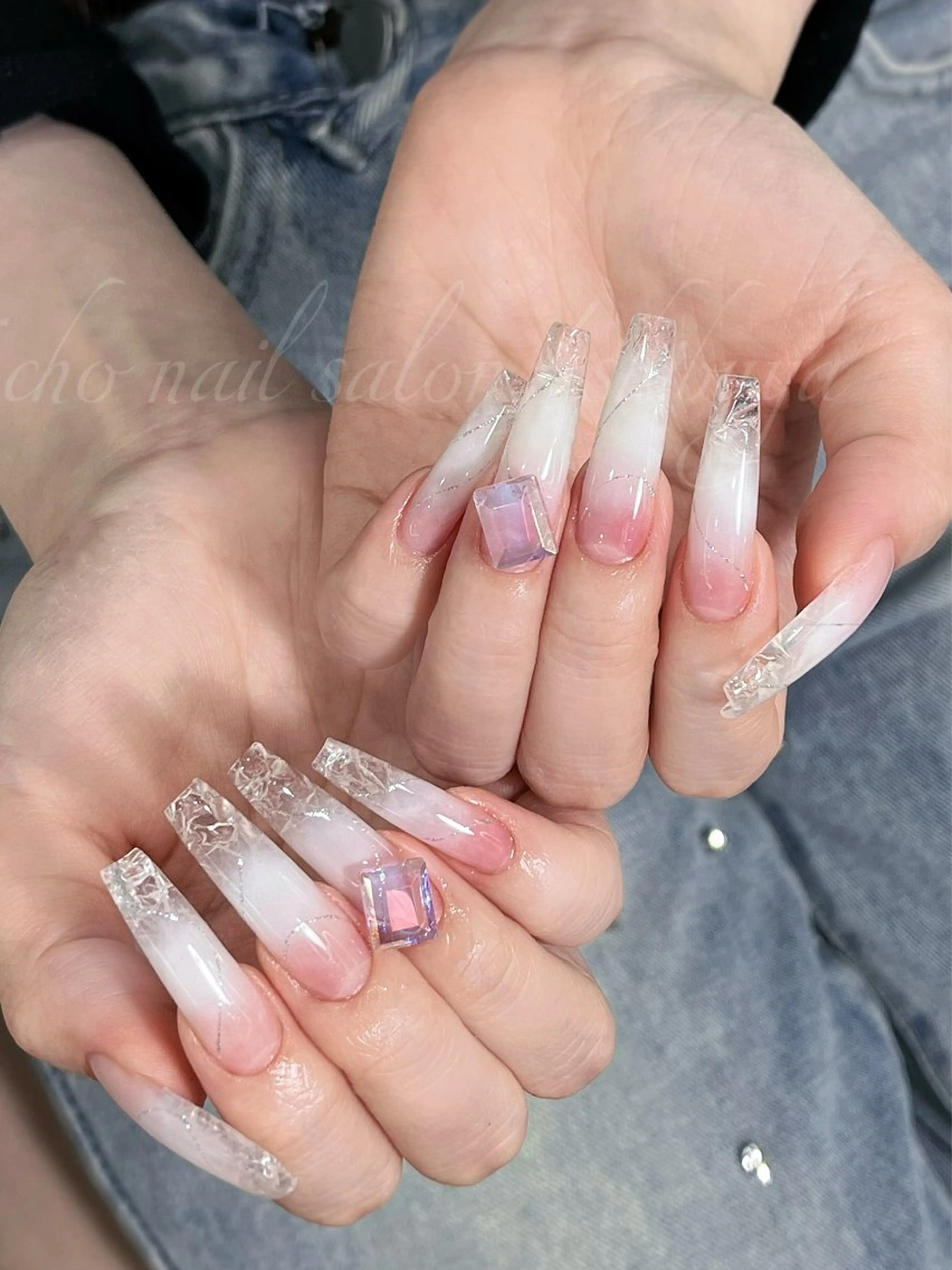 ロング ハンドネイル Echo Nail Salonのネイルデザイン