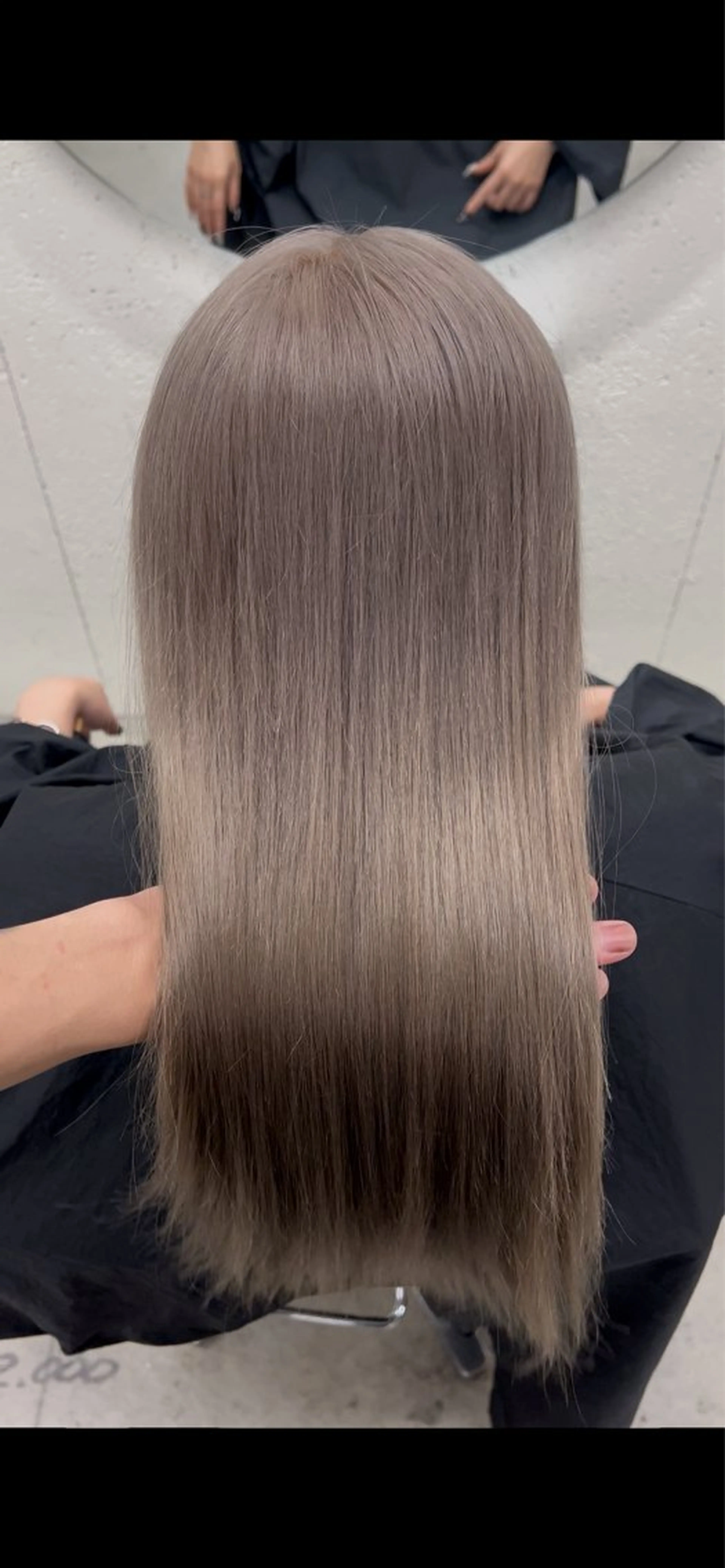 ロング カラー ヘアアレンジ ヘアカラー 近藤 乃紀のヘアスタイル