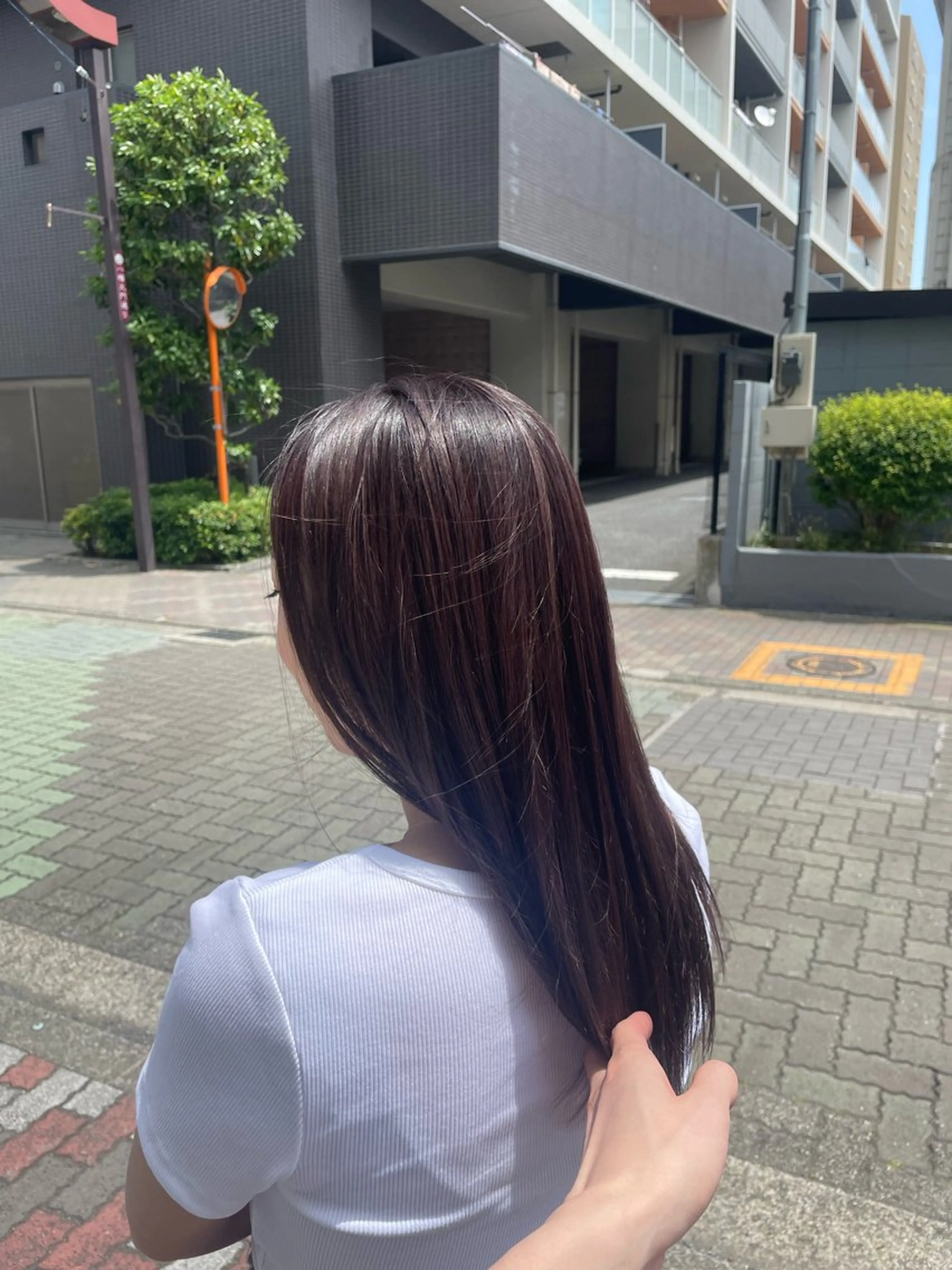 【ブリーチなし艶カラー】大人気のブリーチなし暗めのレッドカラー🥀の写真