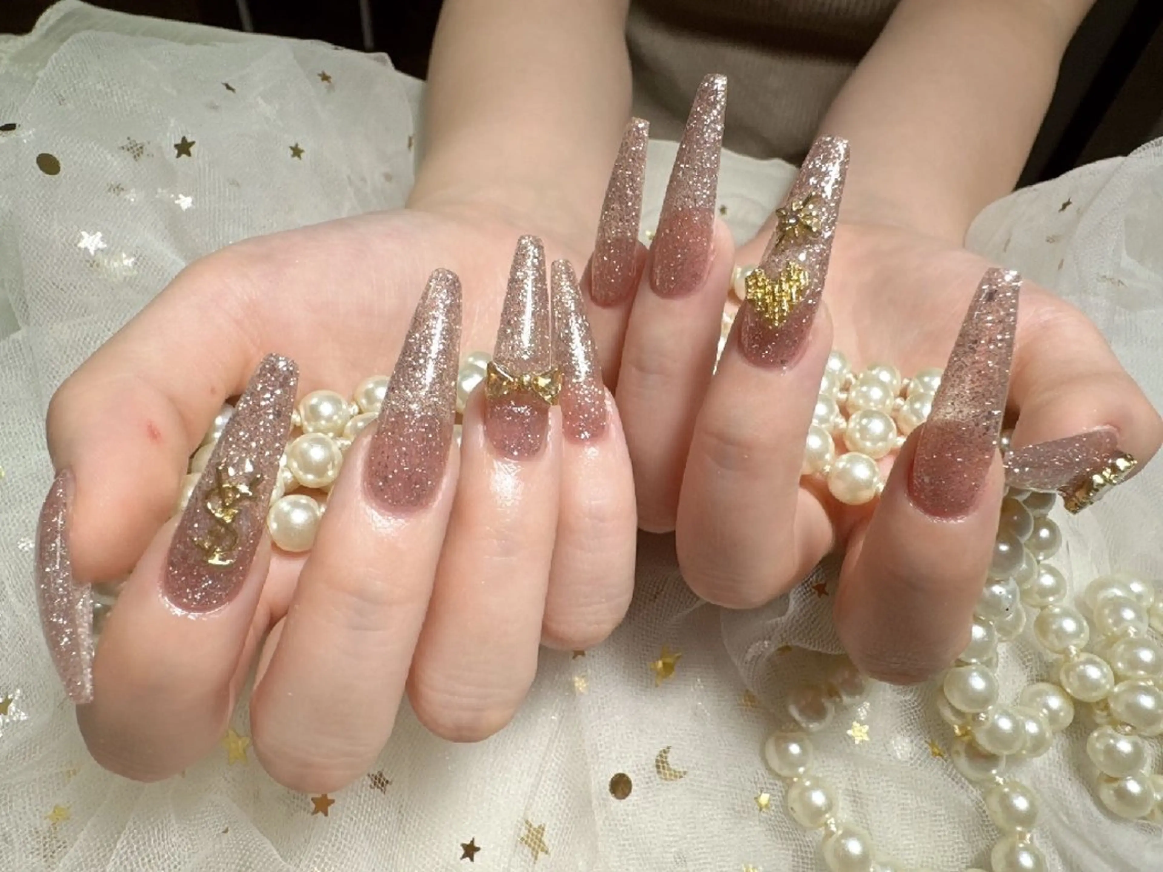 ネイル ENsalon AKIRAのネイルデザイン