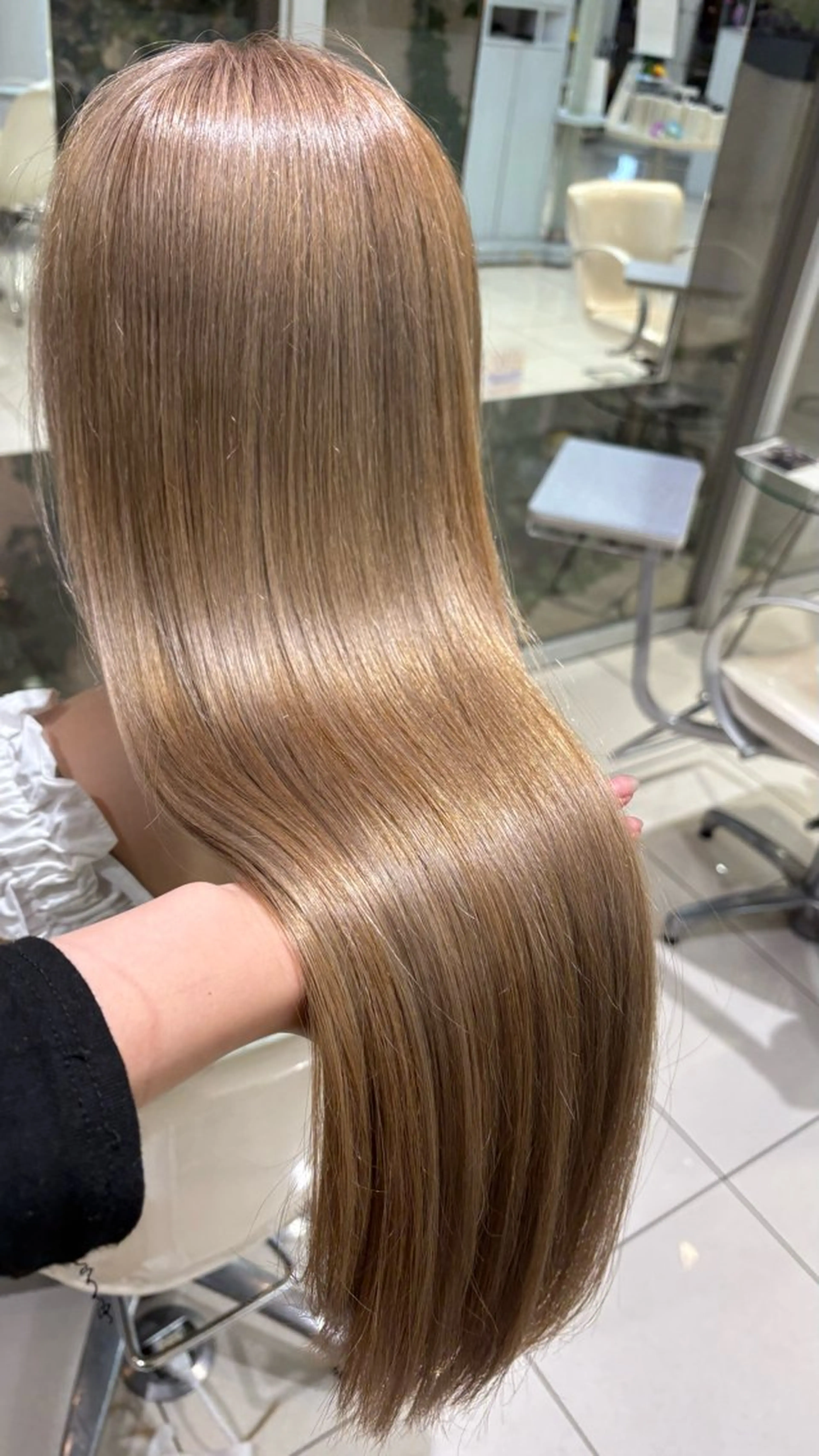 ロング ヘアカラー トリートメント 盛れる韓国ヘア🩰/ 透明感カラー/華のヘアスタイル