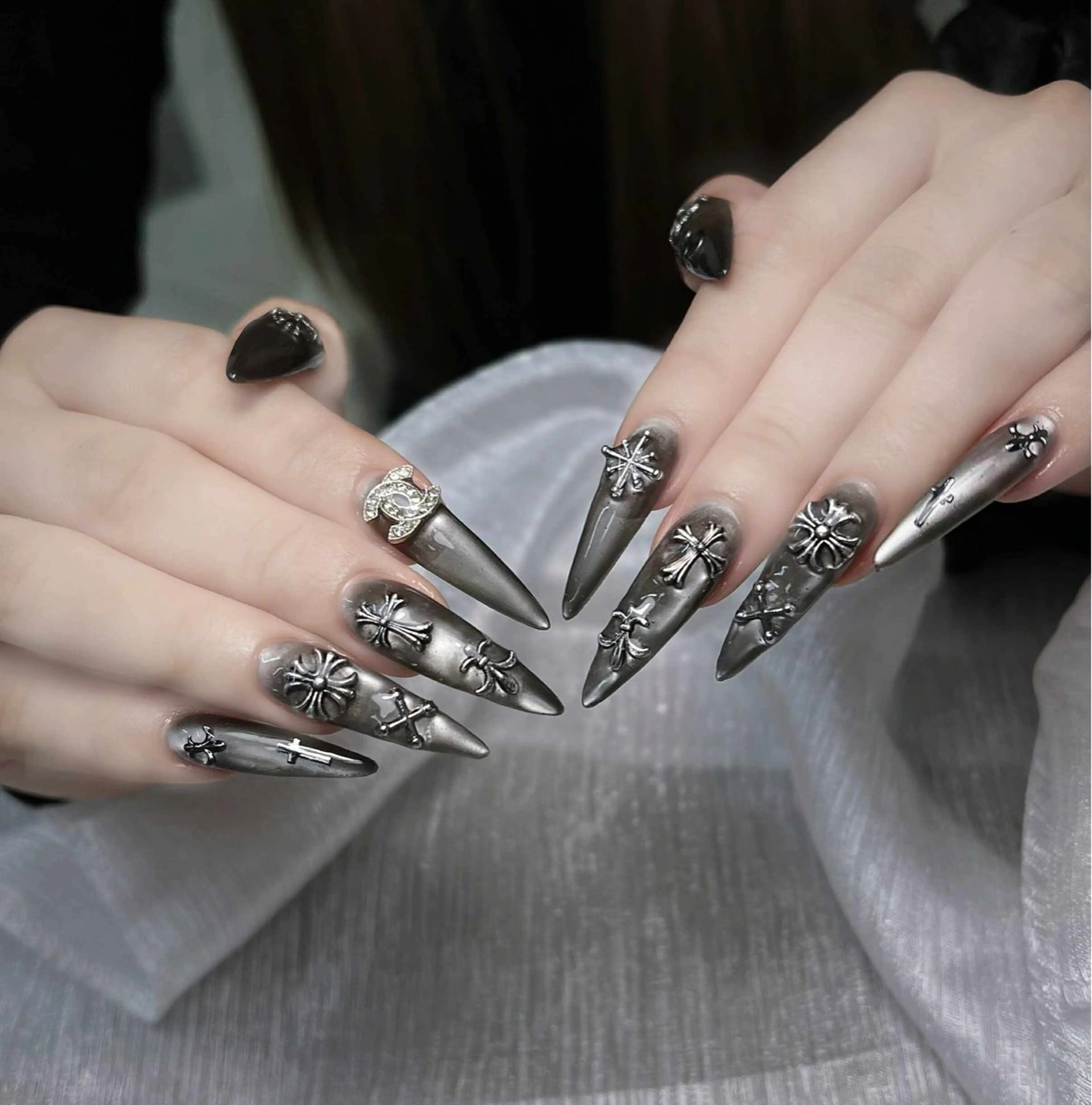 ネイル アートネイル ジェルネイル キラキラネイル 持ち込み シンプルネイル Nova Nail Salonのネイルデザイン