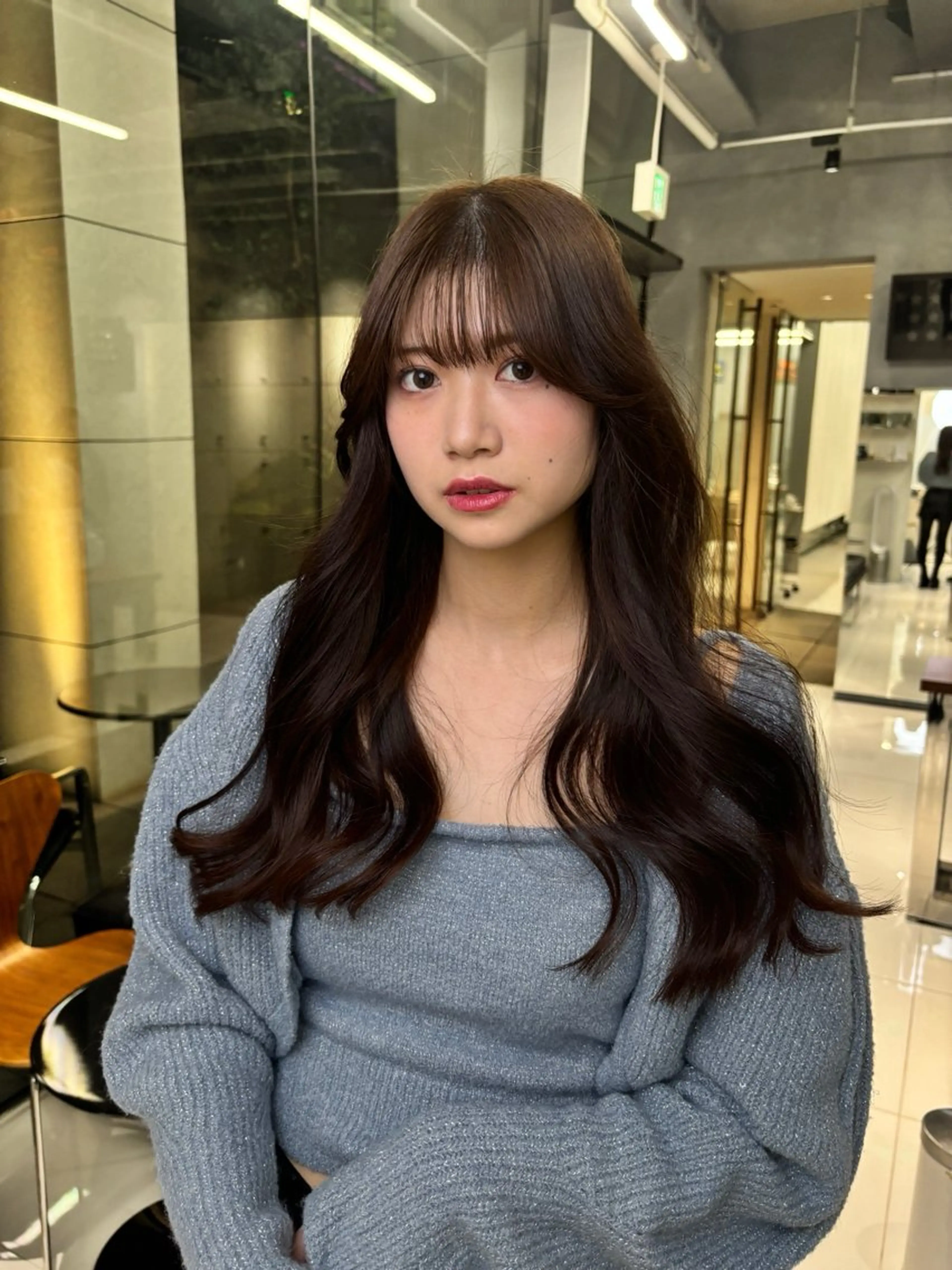 ロング 飯ヶ谷 成海のヘアスタイル