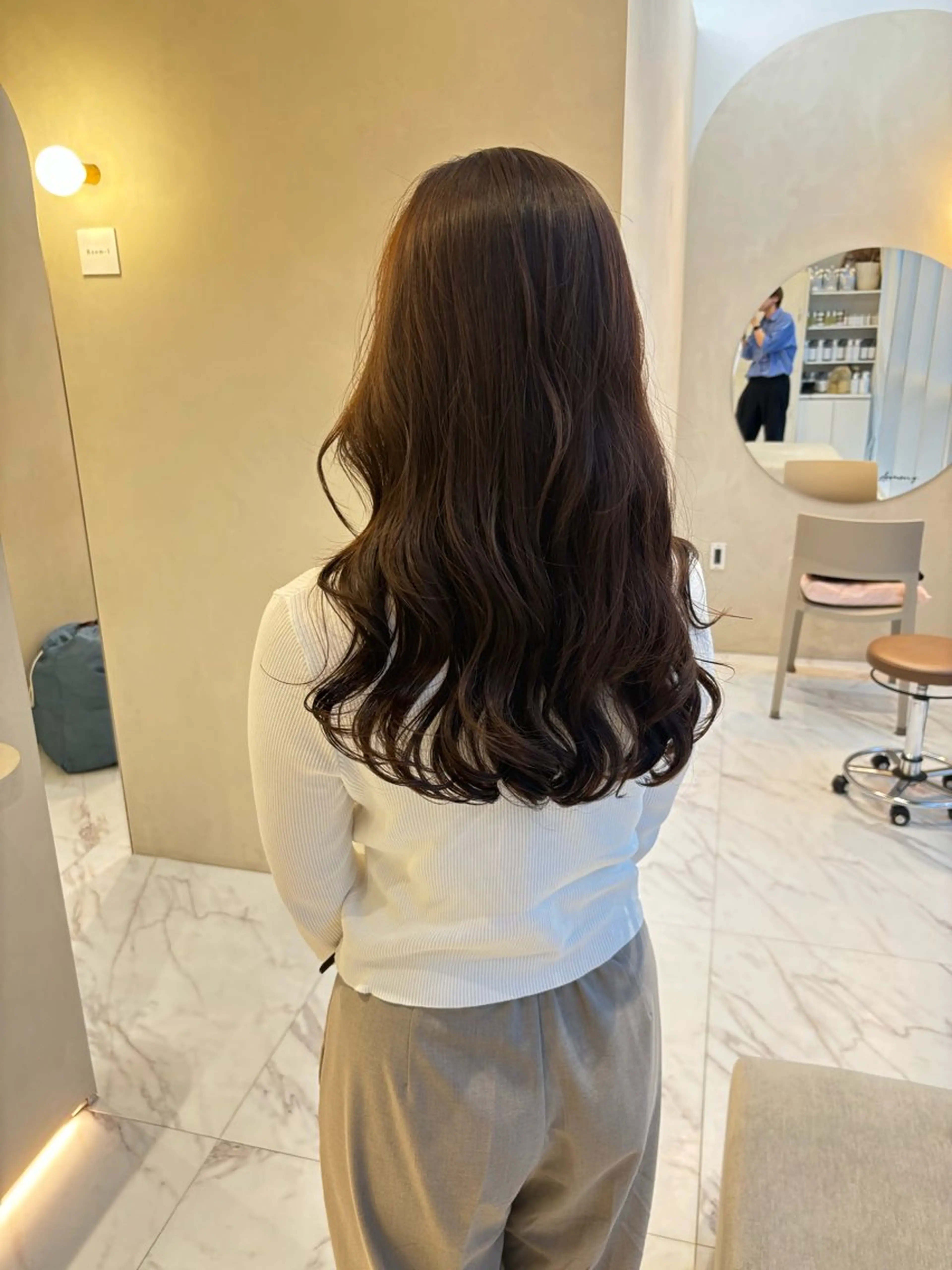 ロング パーマ くびれヘア レイヤーカット ⭐️コテ巻き風パーマ 髪質改善/タナカのヘアスタイル