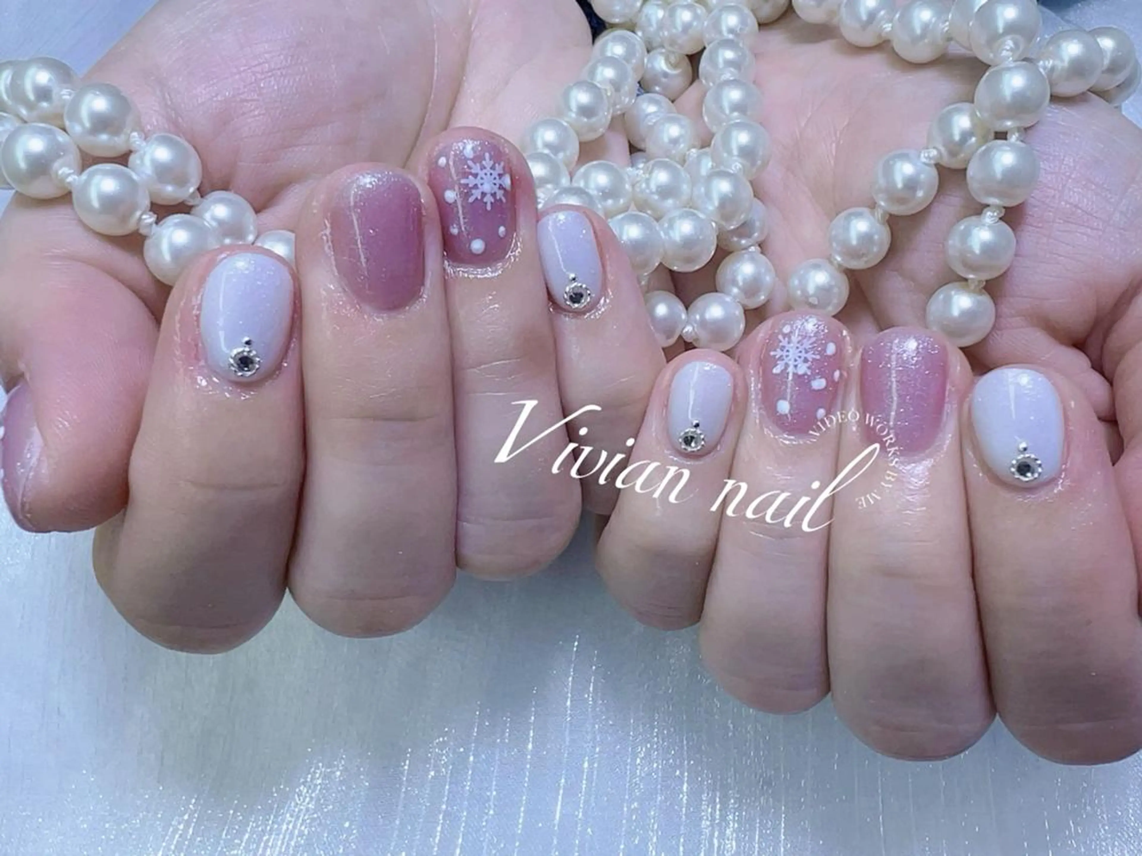 ネイル VIVIAN エイのネイルデザイン