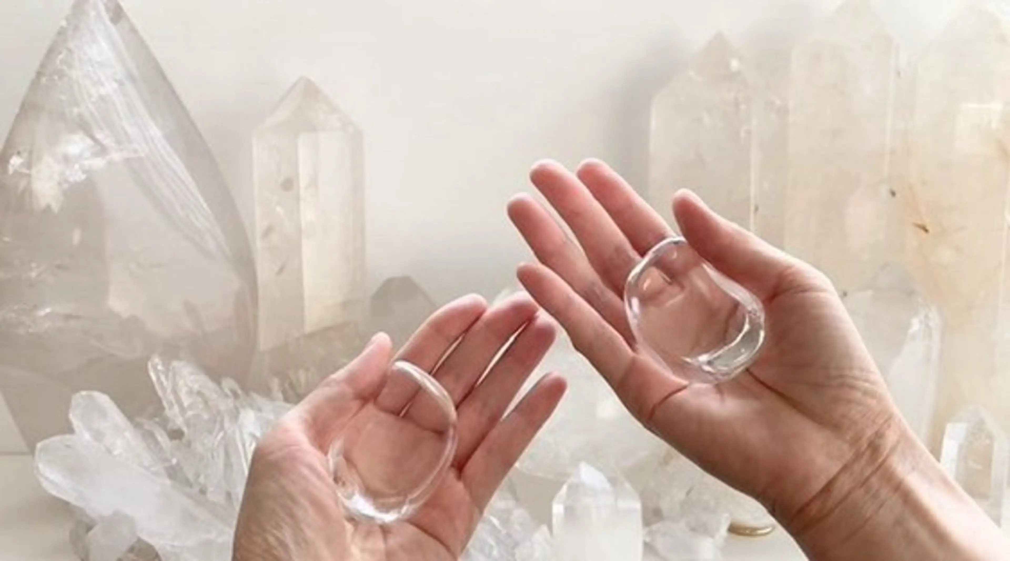 【モニター】💎クリスタルドレナージュ®︎オイルトリートメント💎メンタルケア/メンタルアップ/マインドデトックスの写真