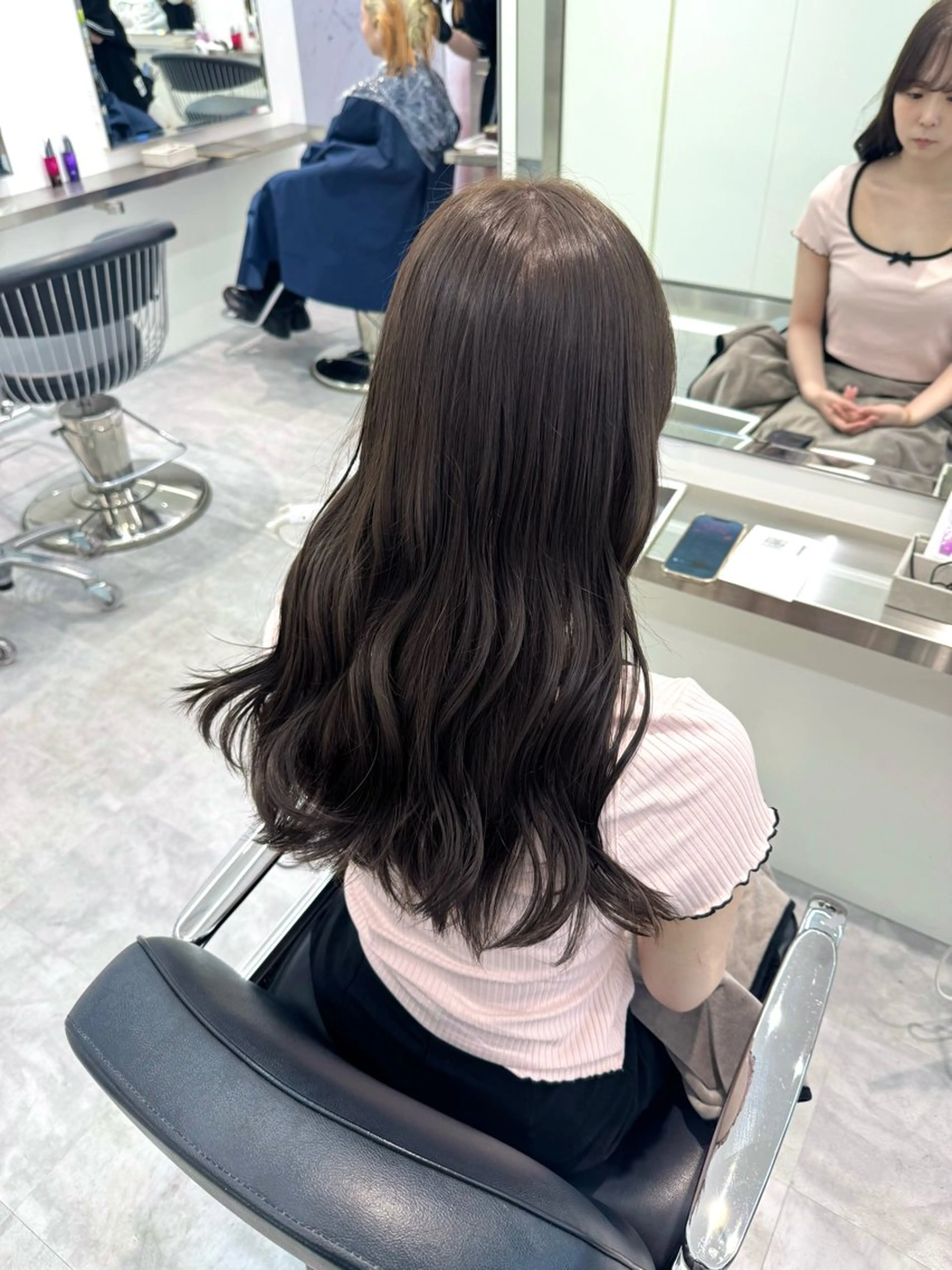 ロング カラー カット ヘアカラー Parve  Mix 🫧梶川虹のヘアスタイル