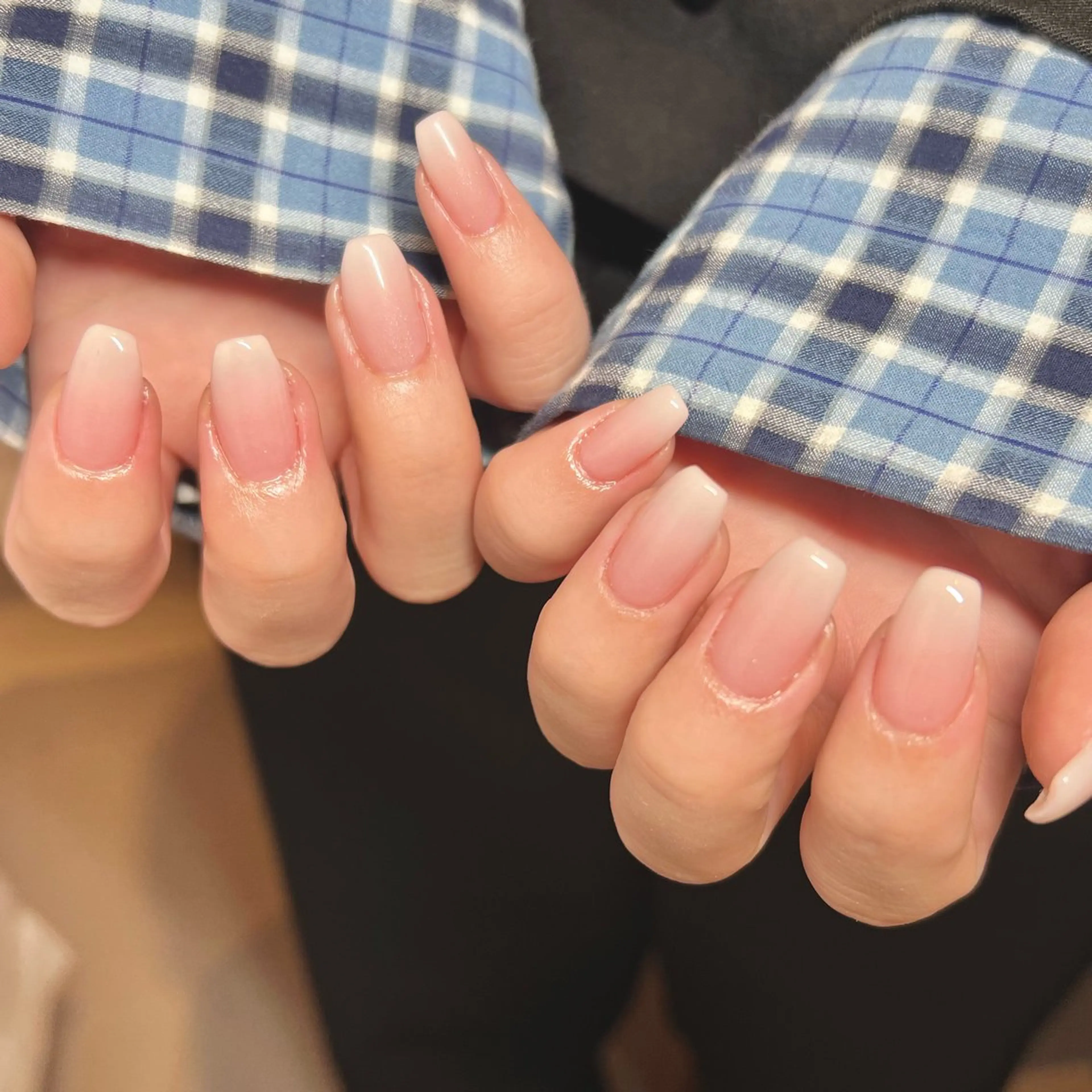 ネイル ハンドネイル GLOW/NAIL MaYuMiのネイルデザイン