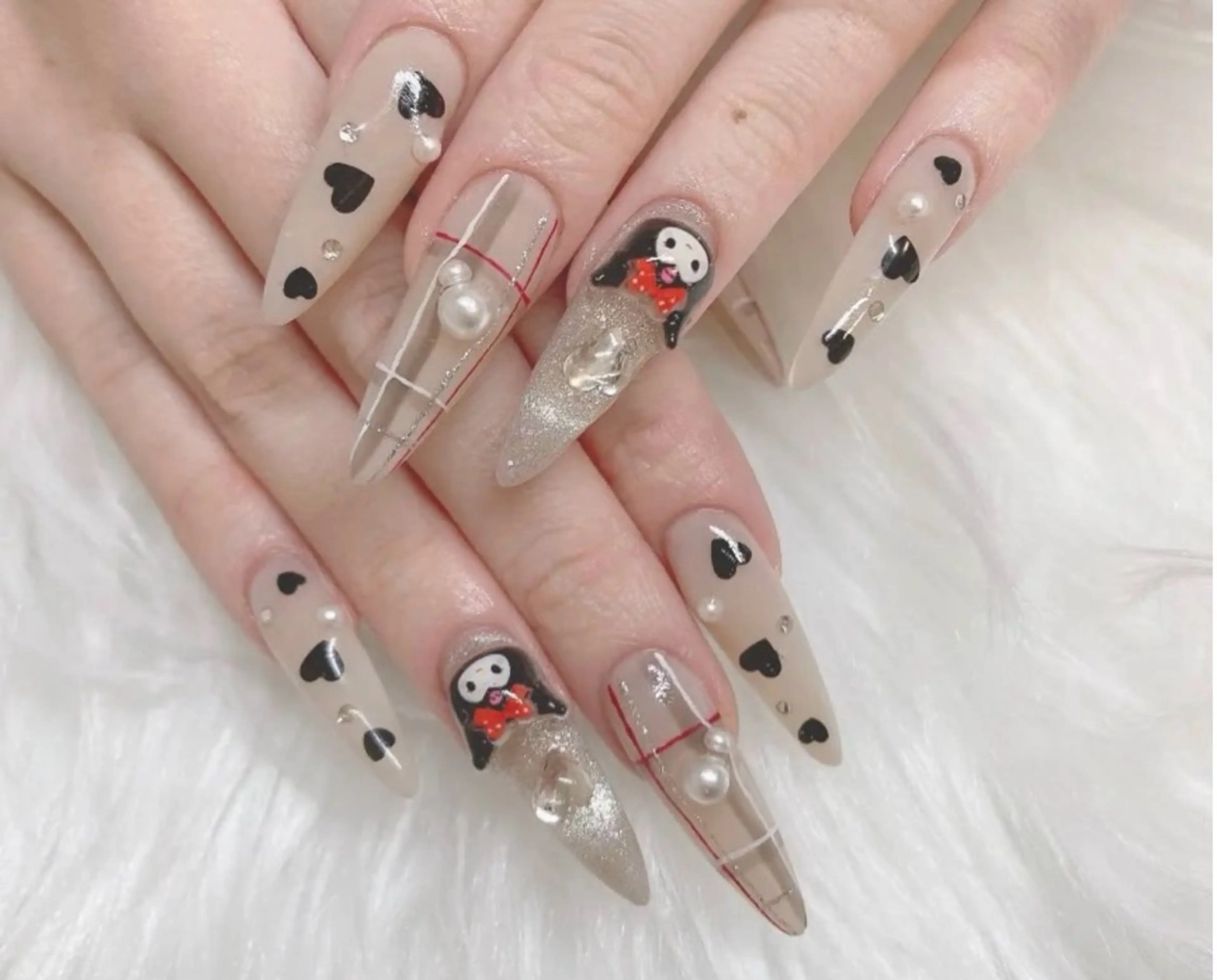 ネイル ハンドネイル I-nailロング /ワンホン/キラキラのネイルデザイン