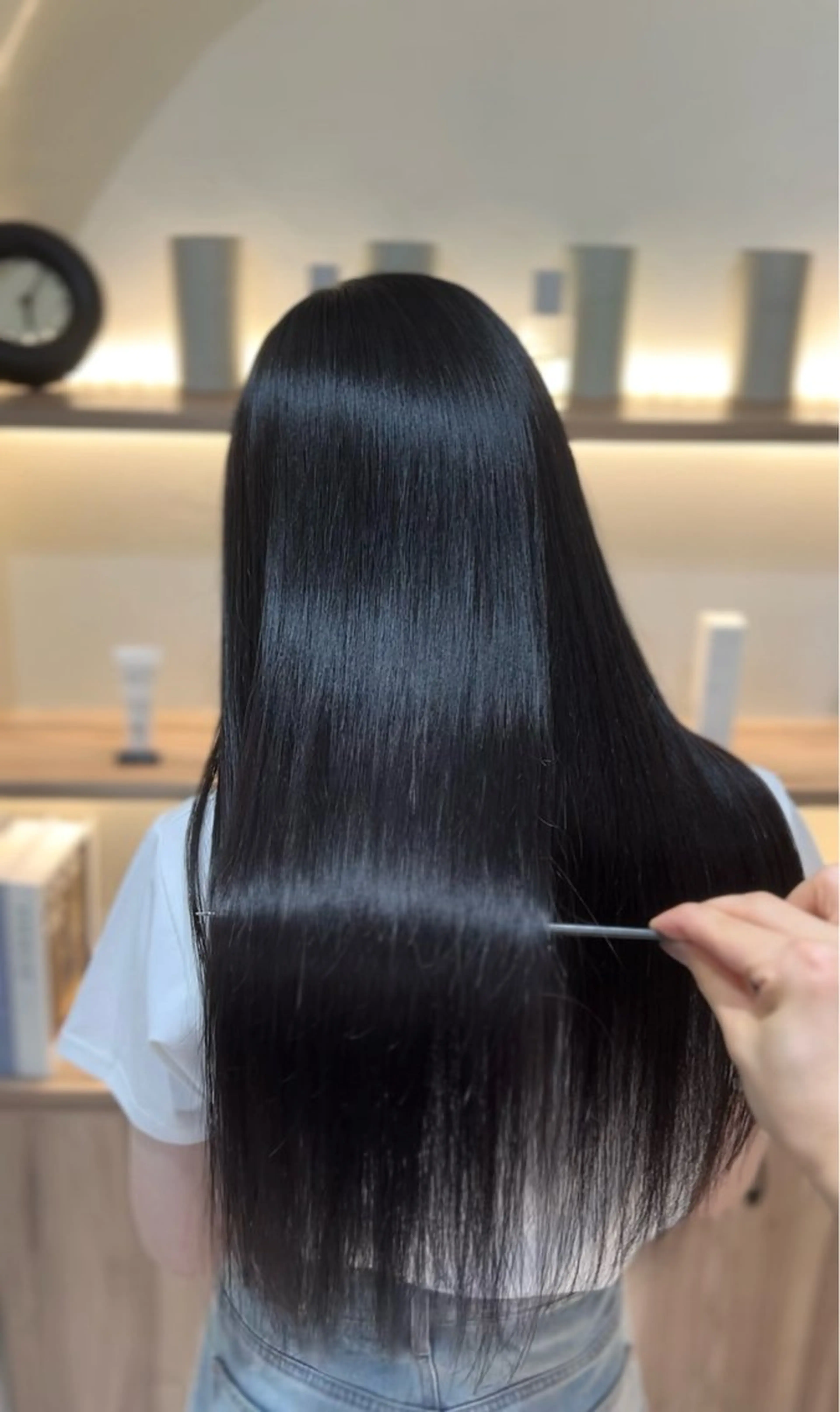 ロング 🩶レイヤー/艶髪/ 顔周り/韓国風/輝士のヘアスタイル