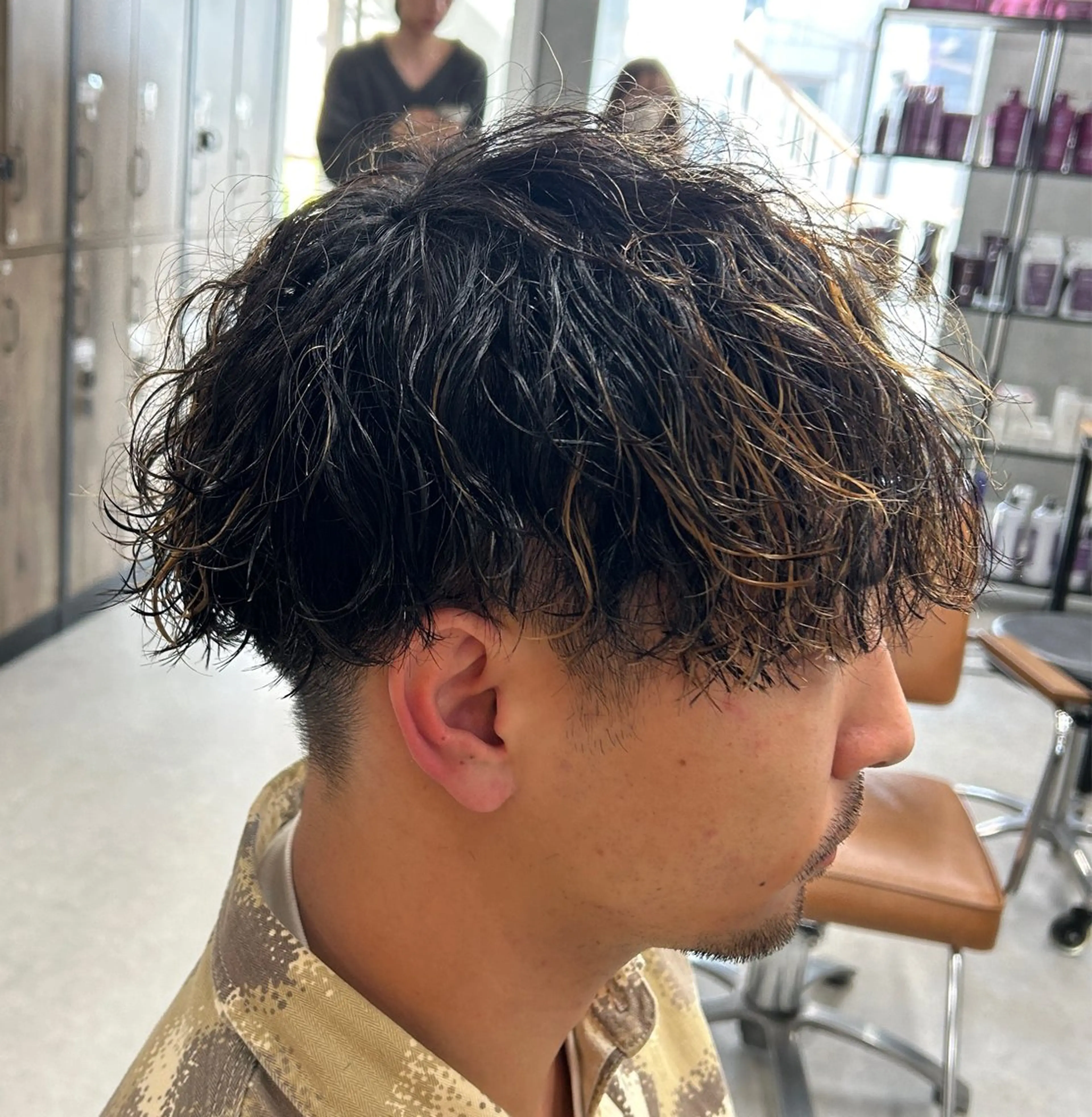 パーマ メンズ カット パーマ トリートメント ヘッドスパ ヘアセット カズキ🌼曲がる縮毛 ／くせ毛パーマのヘアスタイル