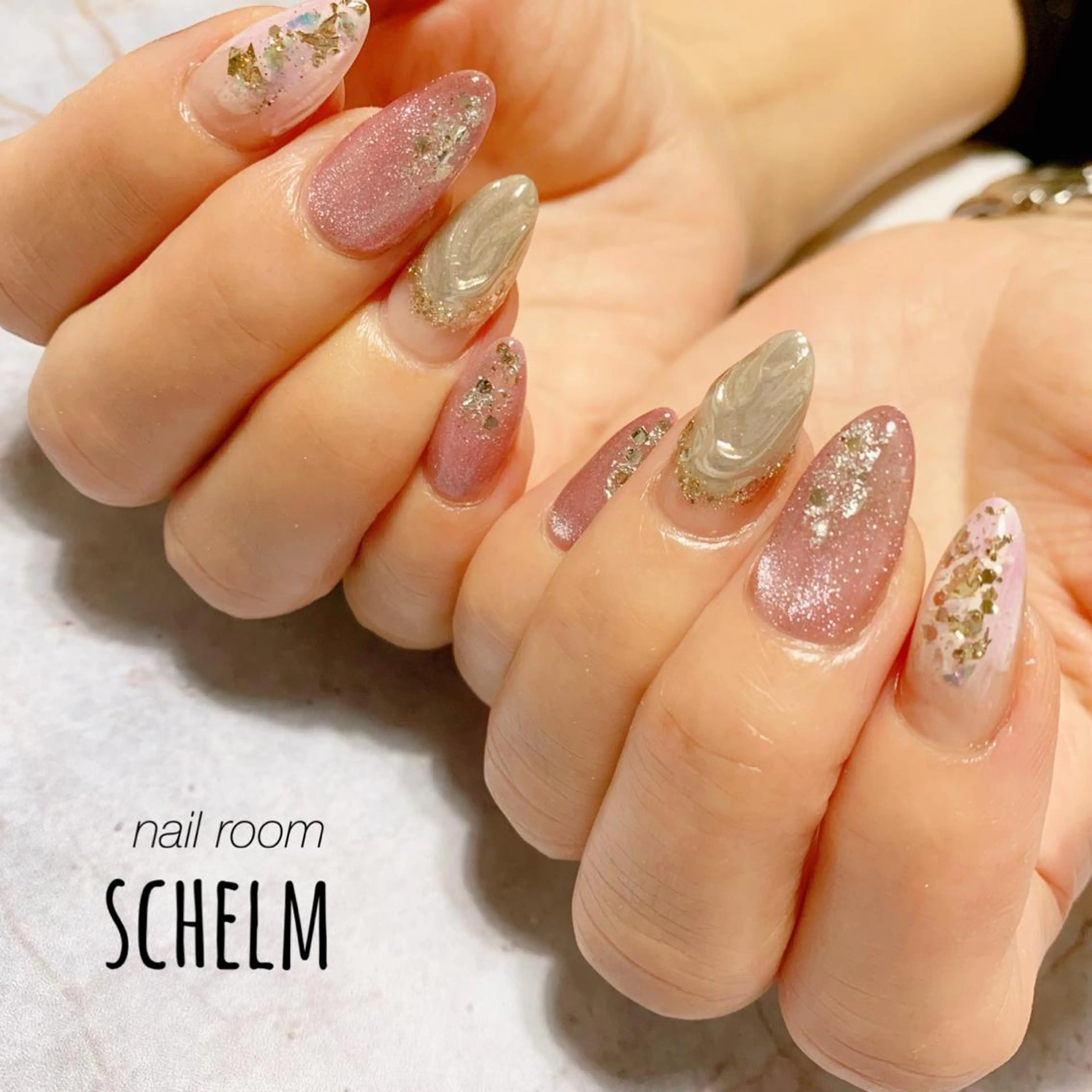 ネイル ハンドネイル nail room シュレムのネイルデザイン