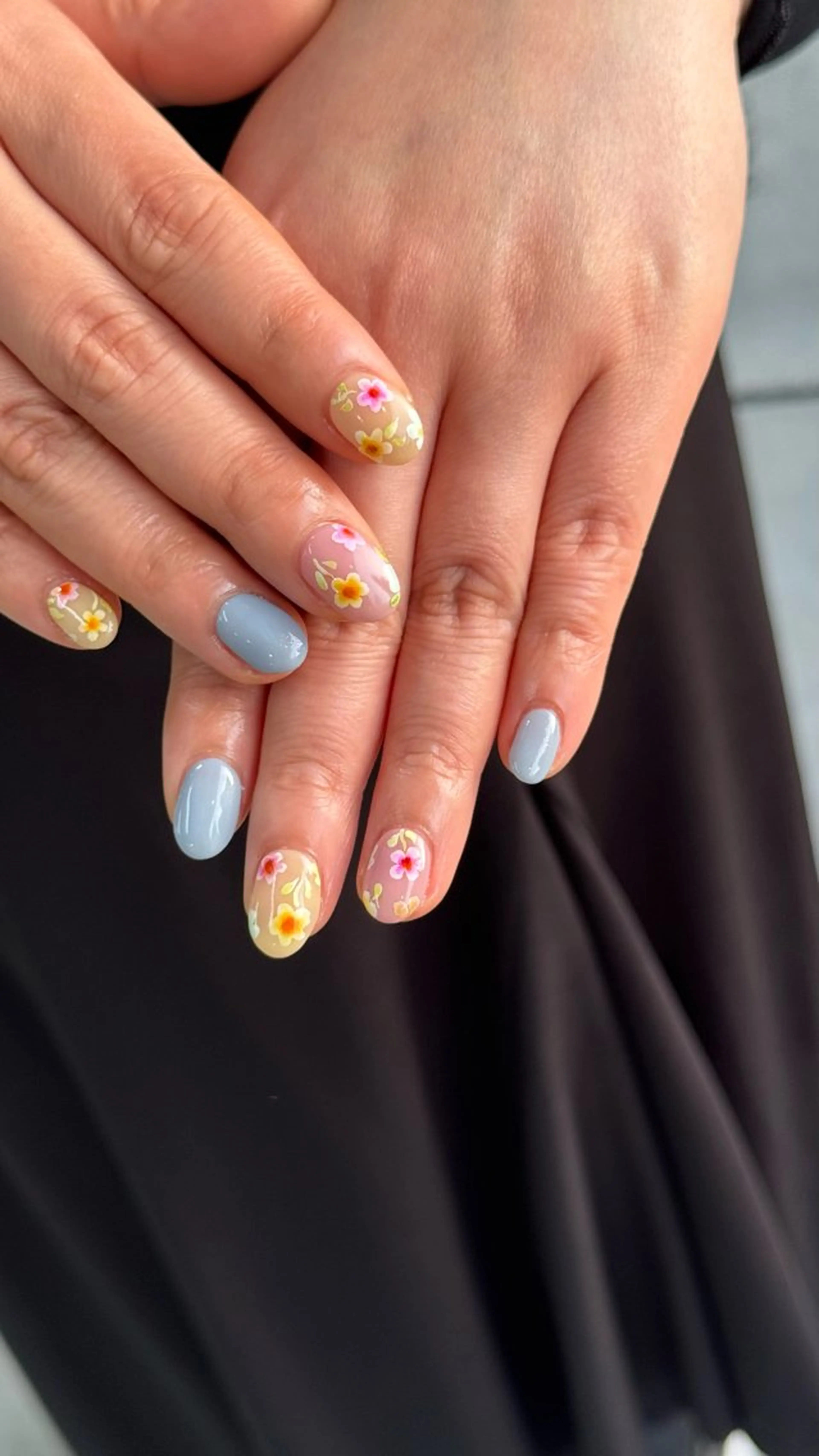 ネイル Momoka ネイリスト福岡/薬院のネイルデザイン