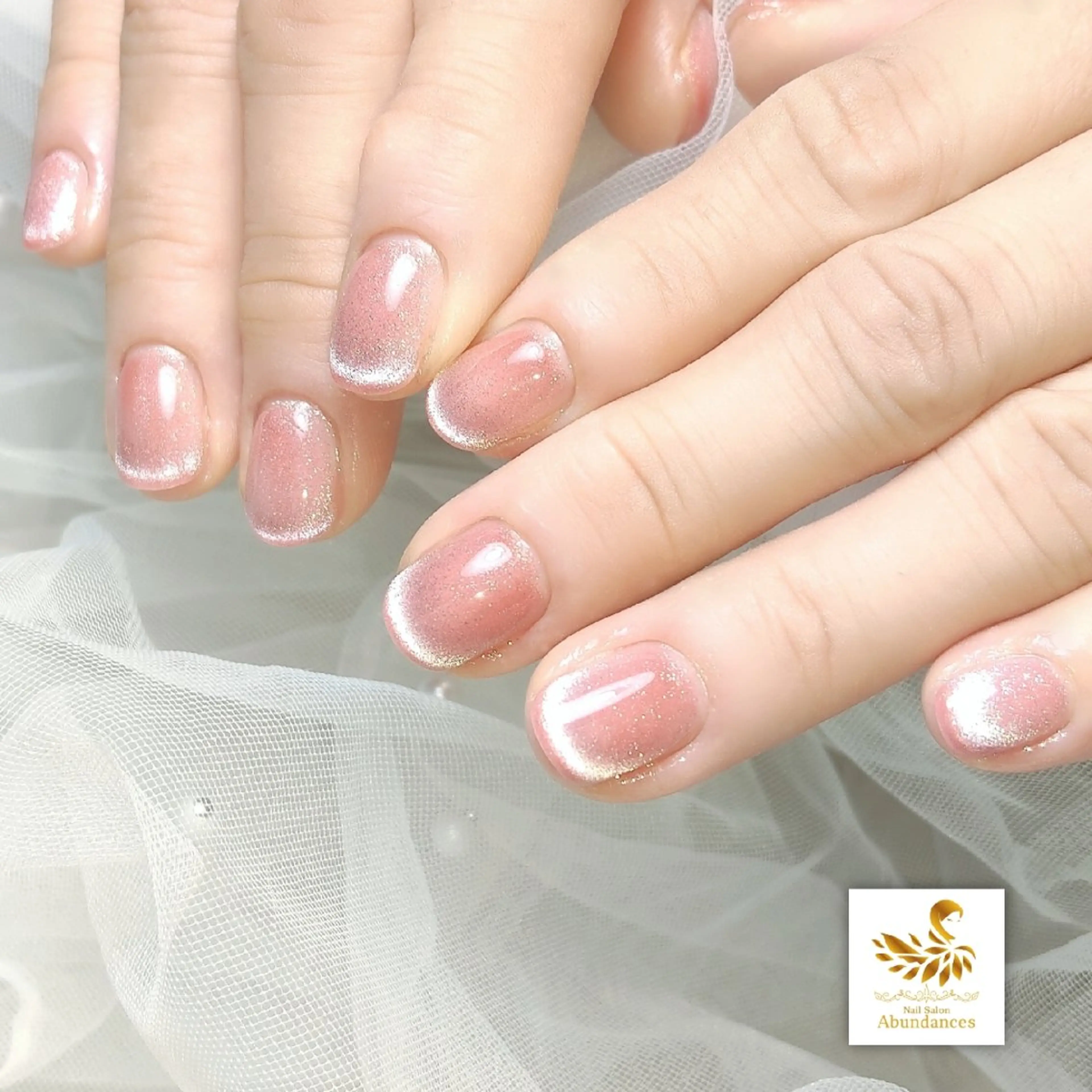 ネイル 桜ネイル フレンチネイル マグネットネイル ピンク ハンドネイル 完全予約制個室サロン Abundancesのネイルデザイン