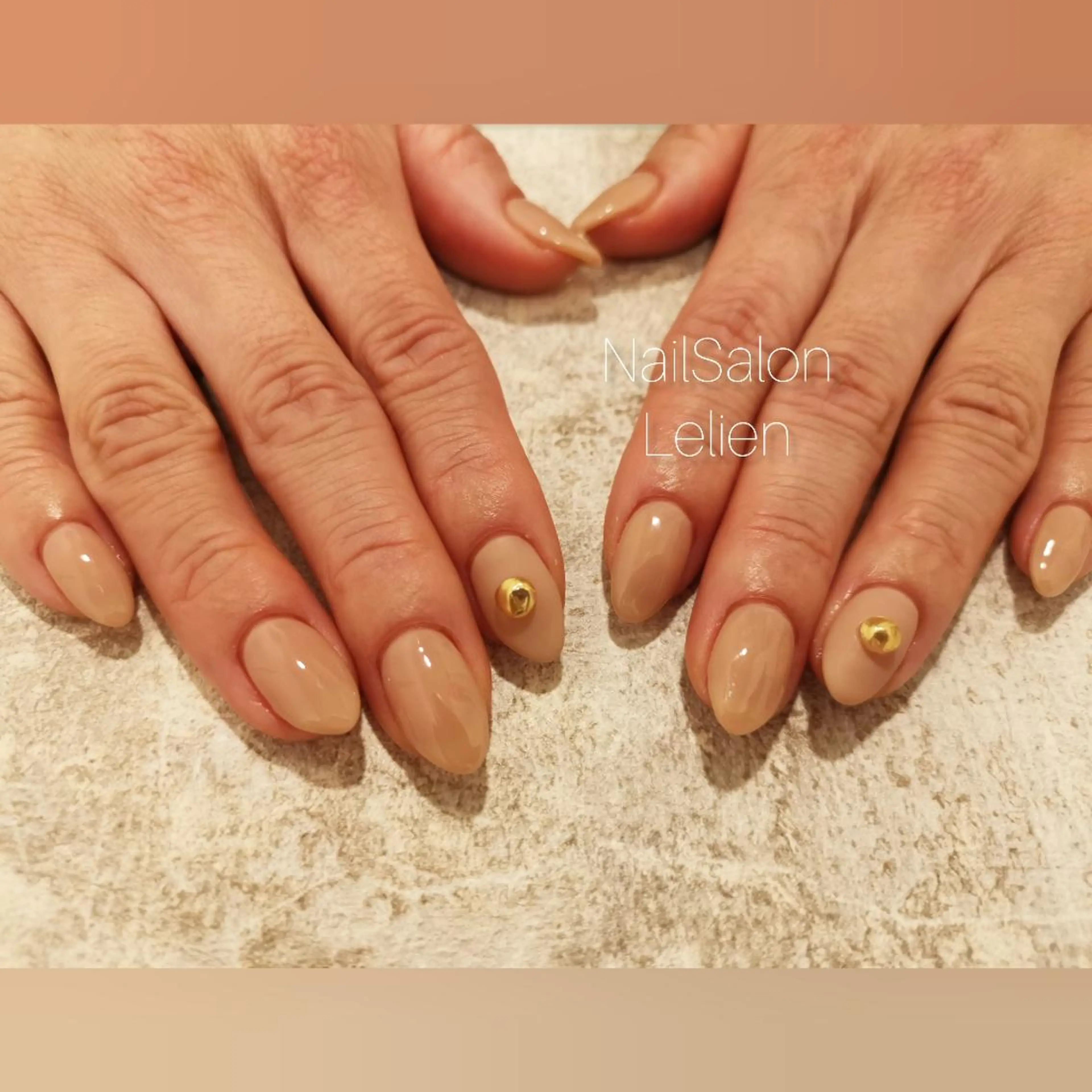 ネイル ドット ミラーネイル 人気エリア💖完全個室【ルリエ】所属・ネイルサロン Lelienルリエのネイルデザイン