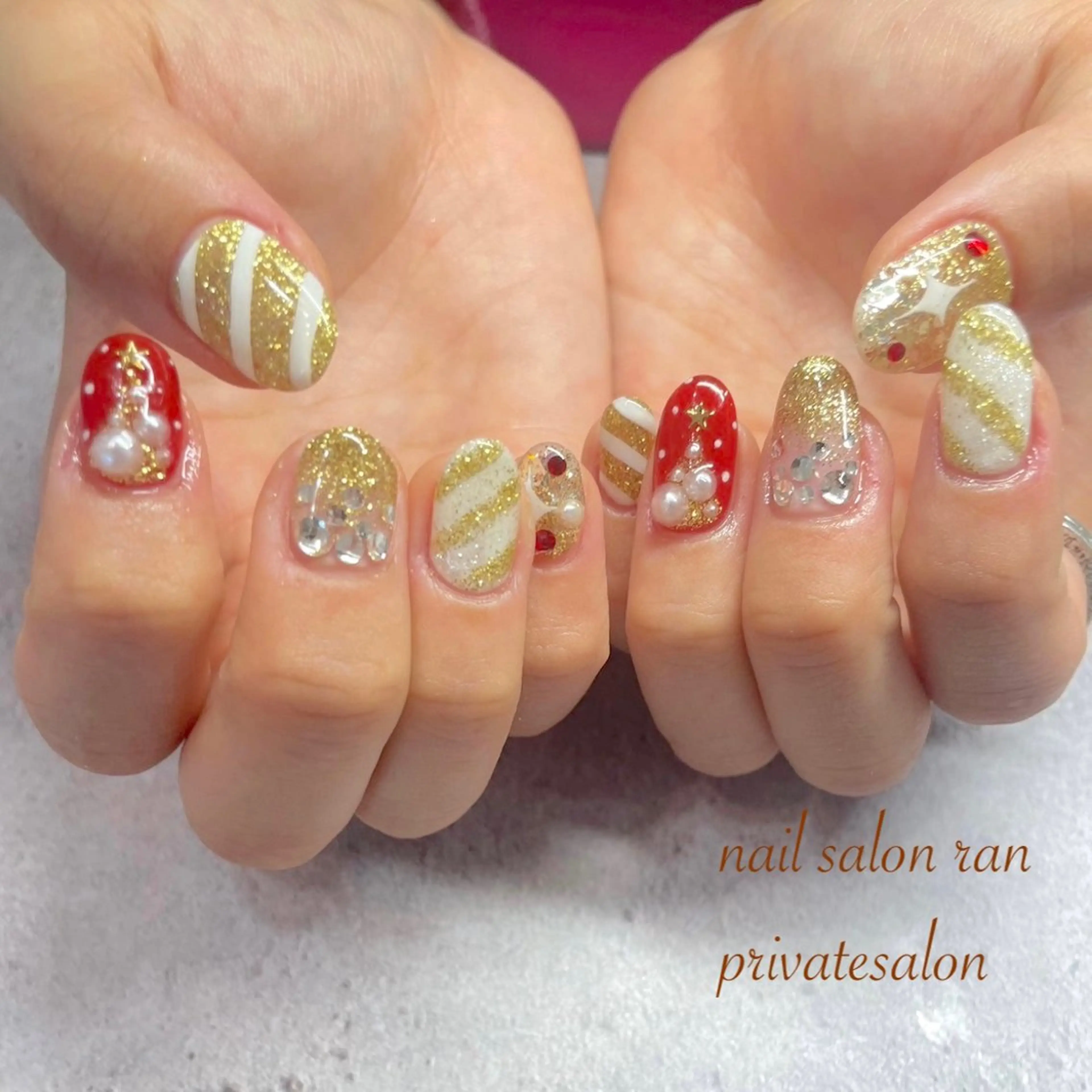 ネイル キラキラネイル ストーンネイル ハンドネイル ハンドケア nailsalon ranのネイルデザイン