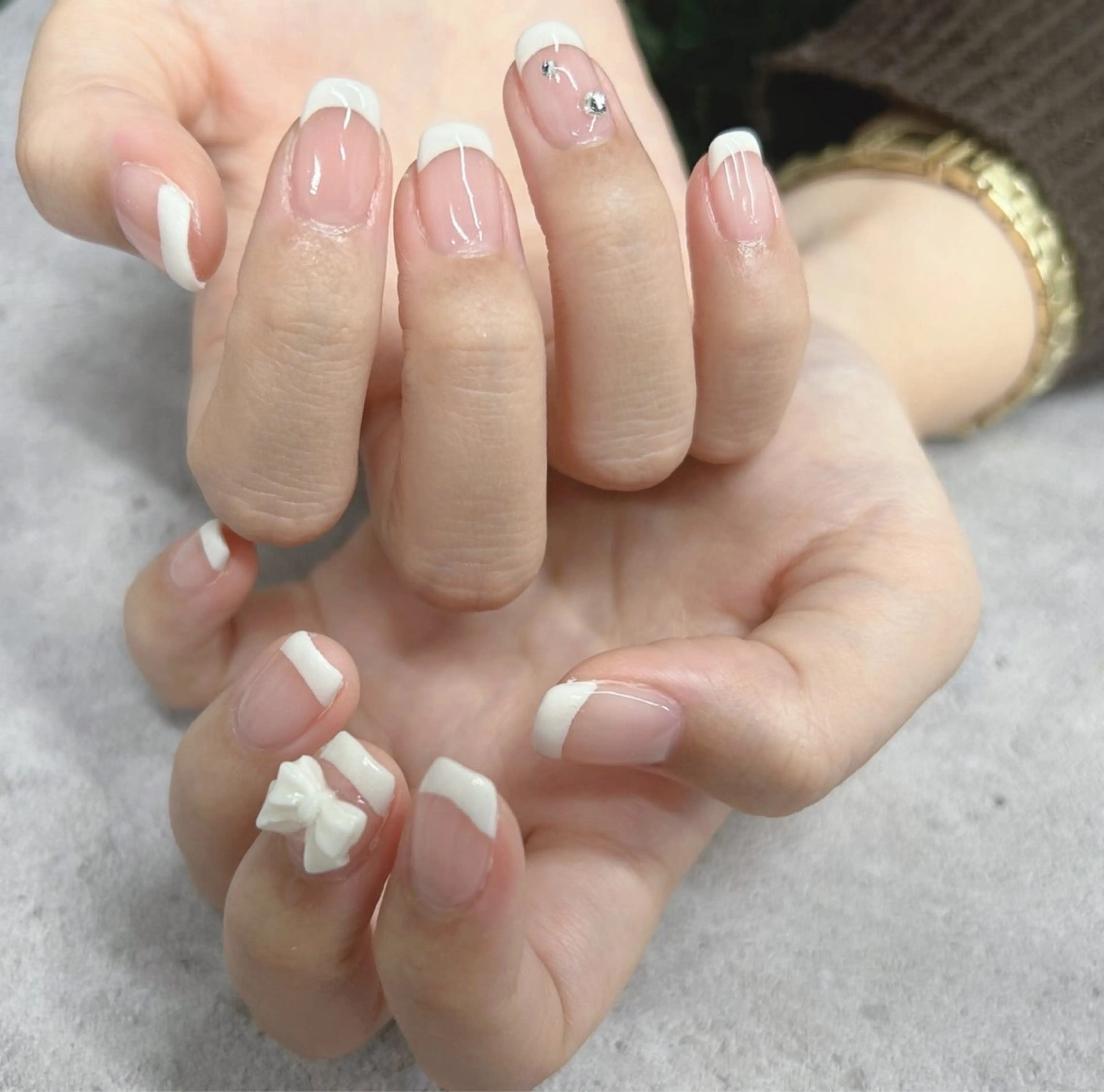 ネイル フレンチネイル リボン ハンドネイル Nail Salon agré所属・agré ネイルサロン　アグレのネイルデザイン