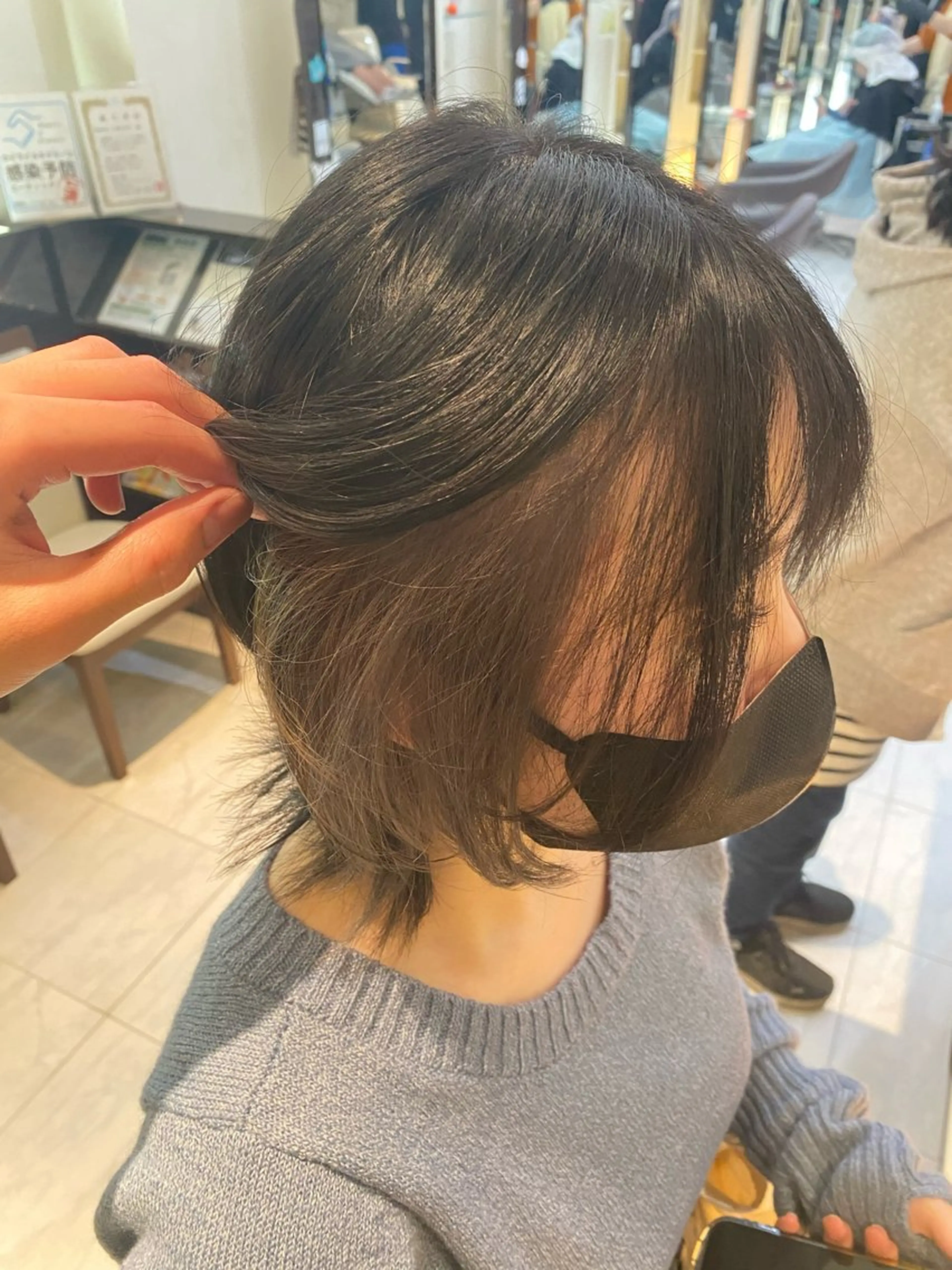 ミディアム カラー ヘアアレンジ ブリーチ デザインカラー ダブルカラー ハイトーンカラー 韓国風カラー 目黒 碧人のヘアスタイル