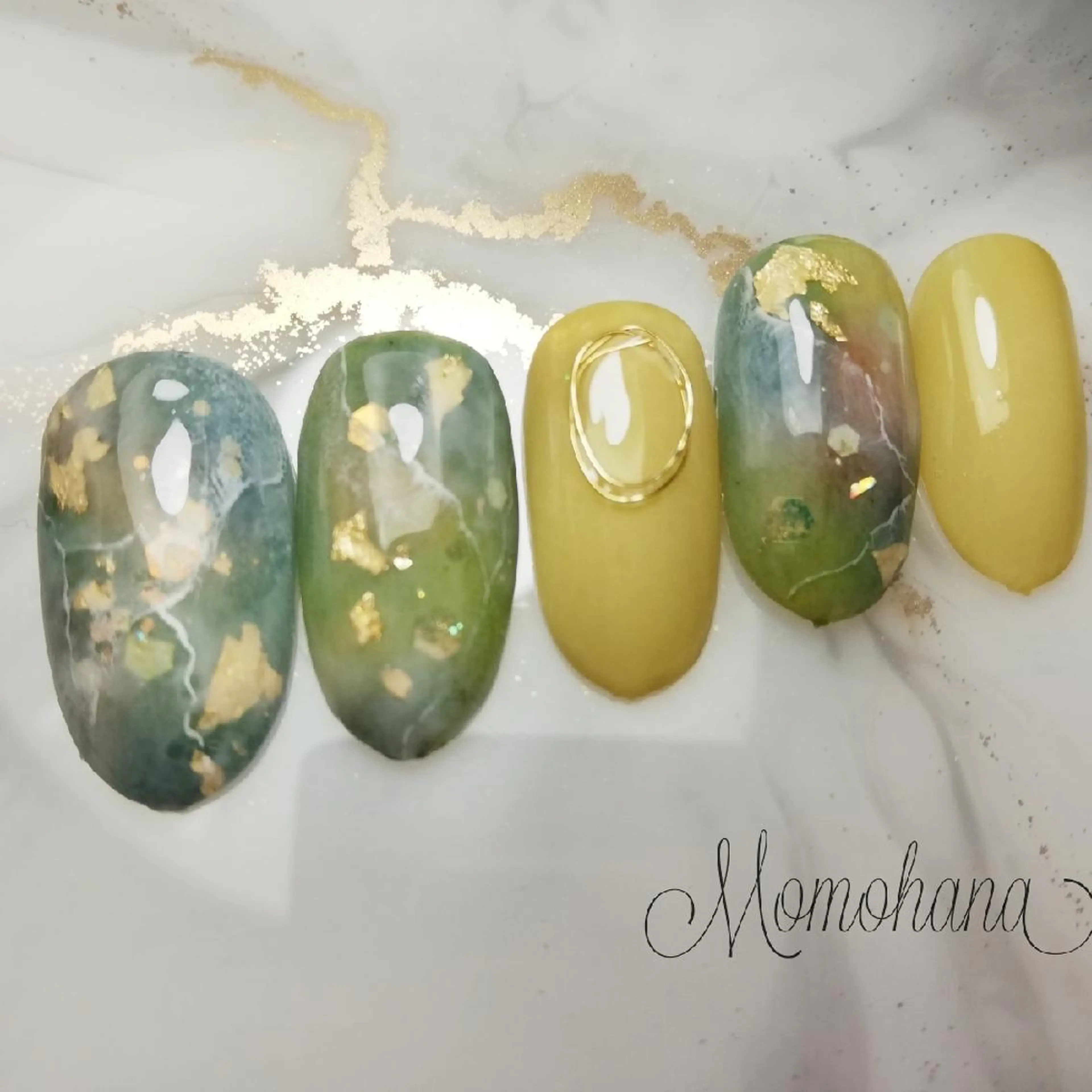 ネイル momohana  のネイルデザイン