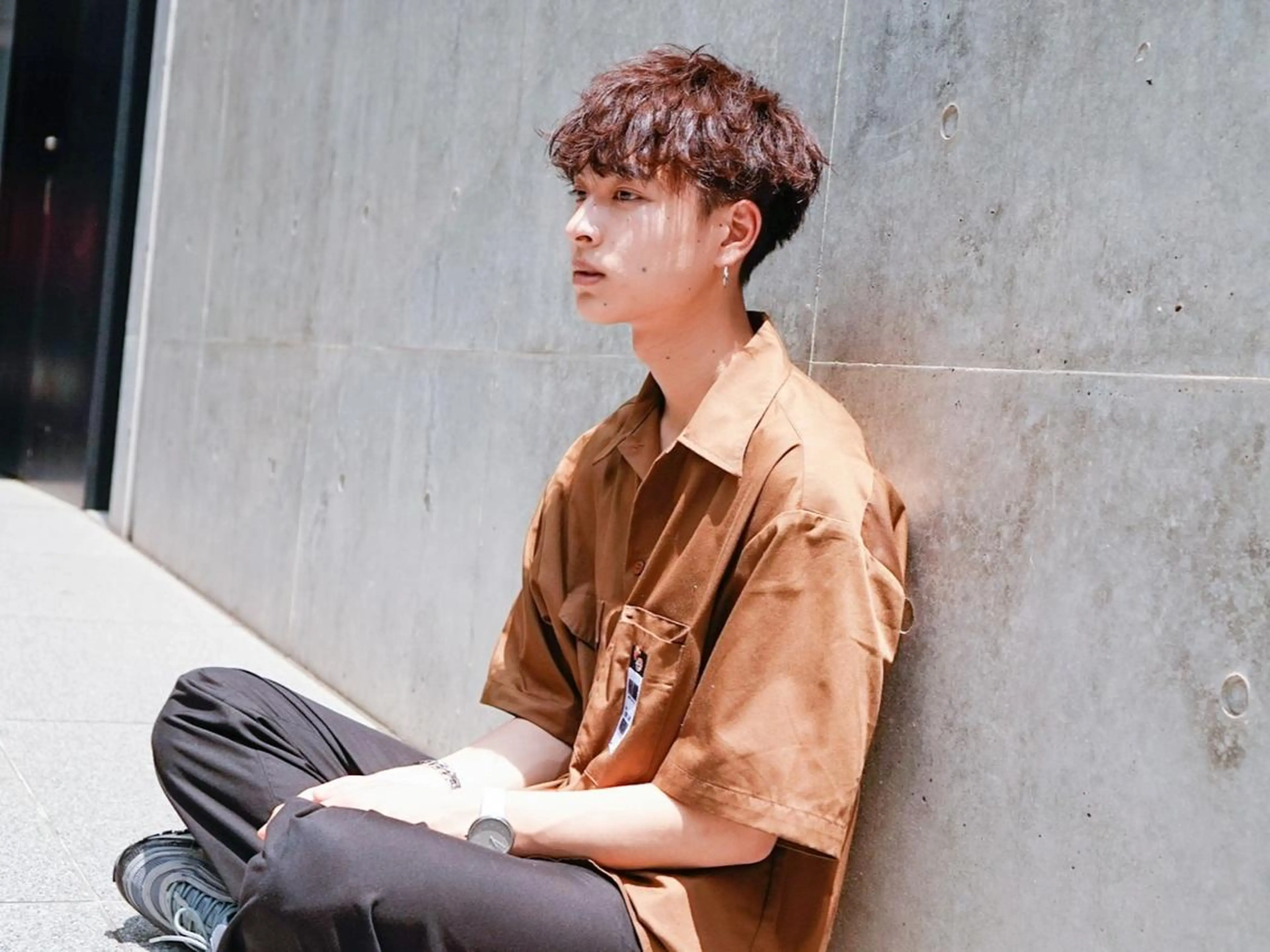 カラー パーマ メンズ オールバック アップバング センターパート コンマヘア カルマパーマ カット ヘアカラー N° +aero 横浜のヘアスタイル