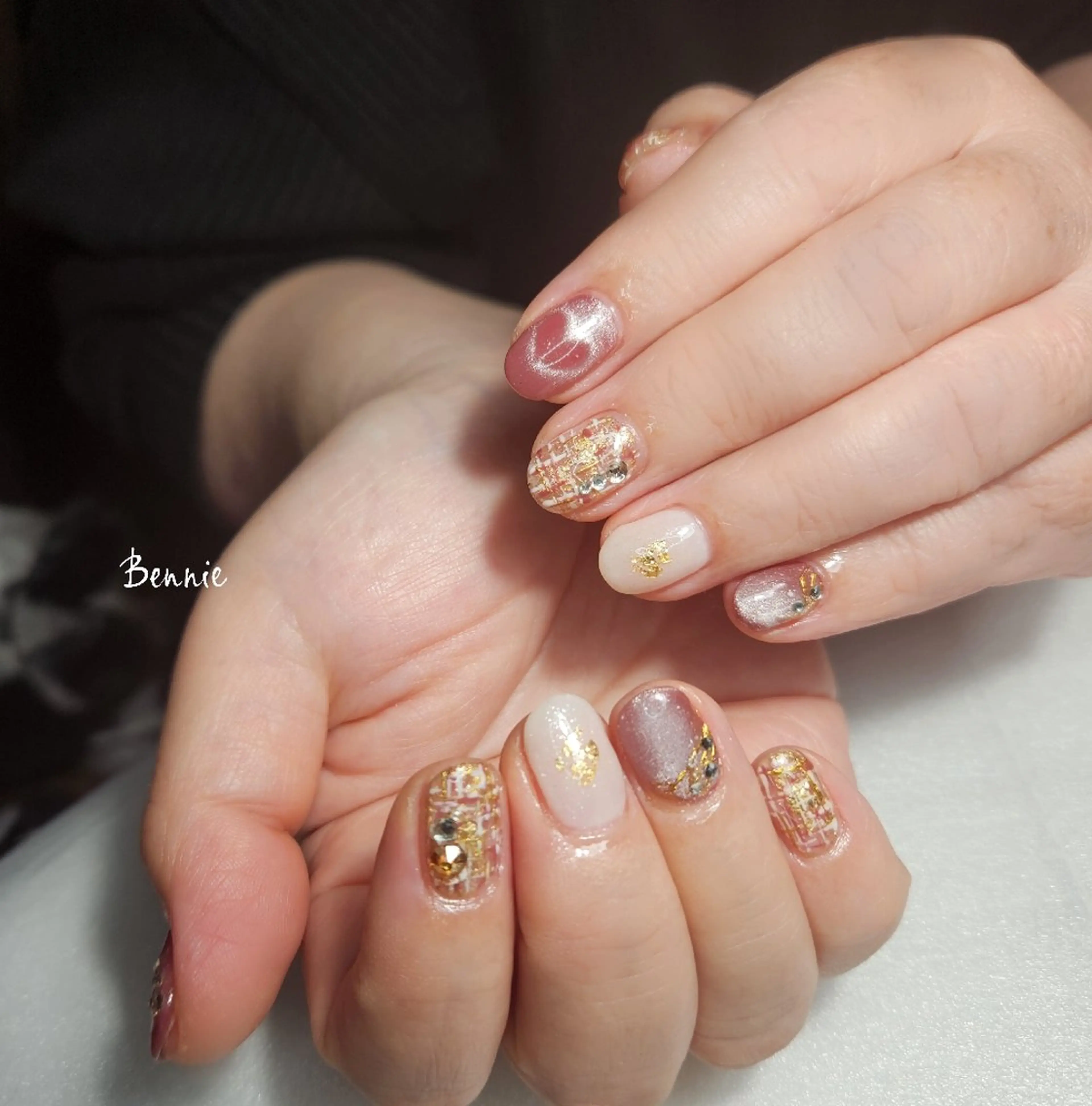 ネイル ハート マグネットネイル ピンク ツイードネイル バレンタイン   BENNIEのネイルデザイン