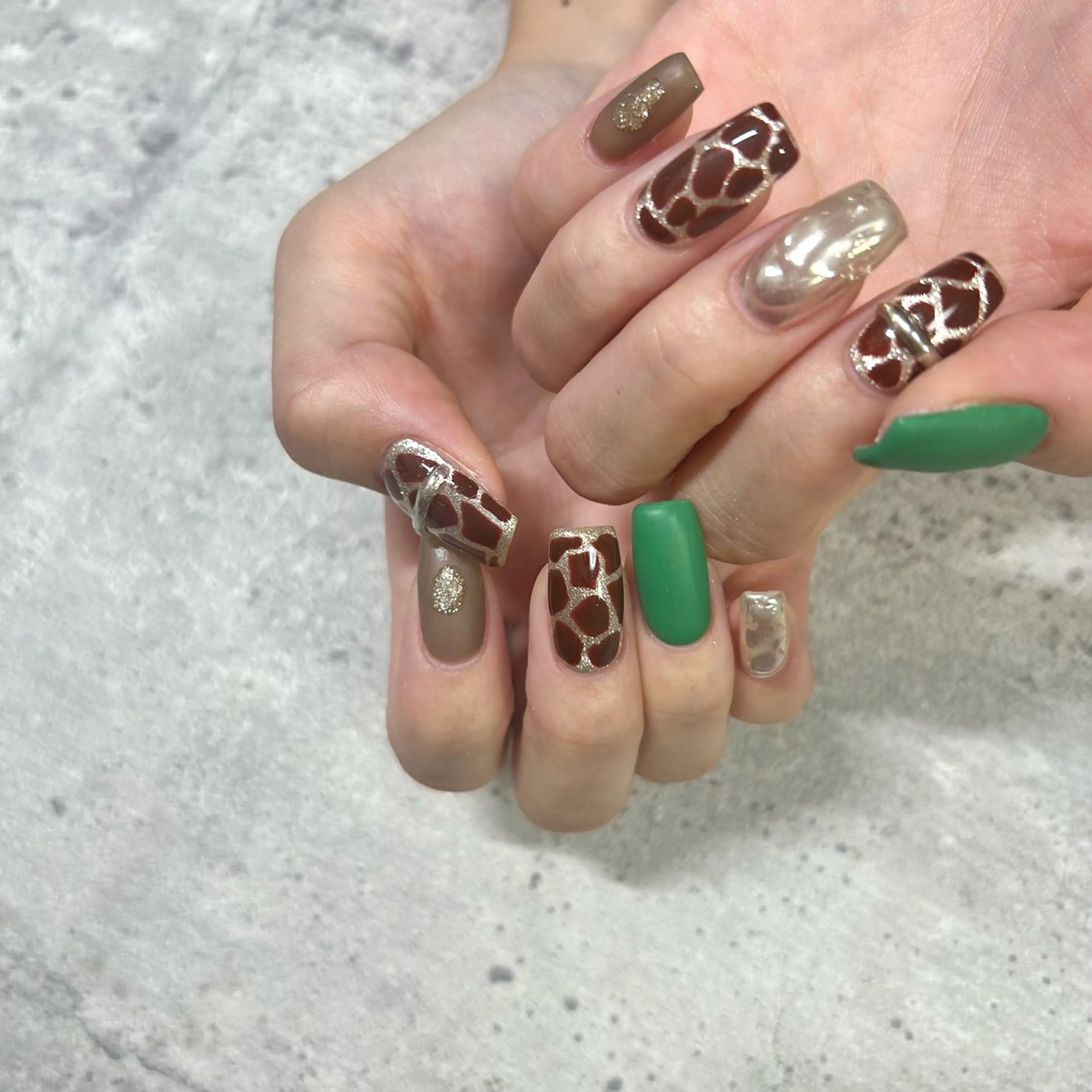 ネイル ハンドネイル ハンドケア 今福鶴見ネイル 8(ｴｲﾄ)のネイルデザイン