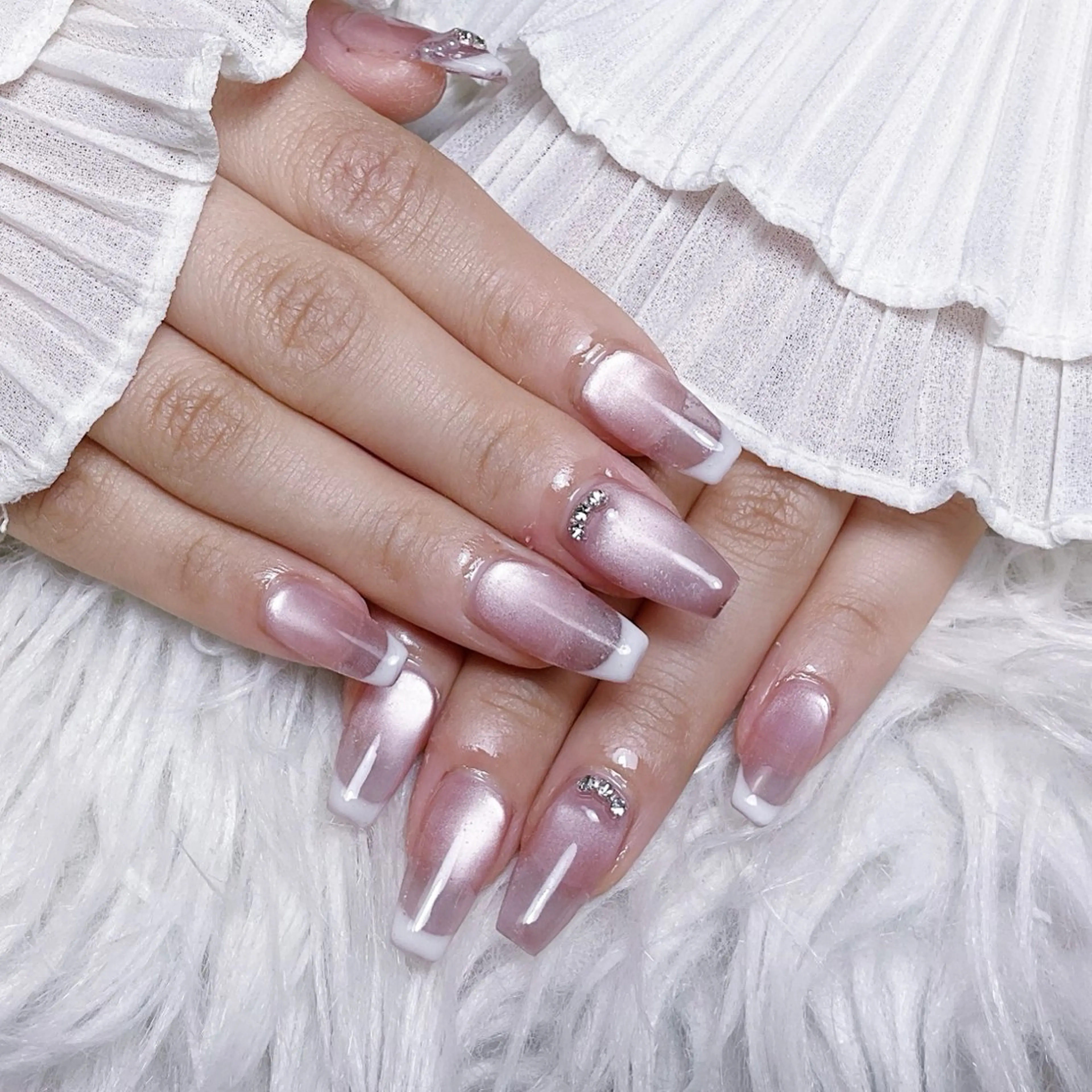 ネイル ハンドネイル 🌈Yun nail hyejin💋のネイルデザイン